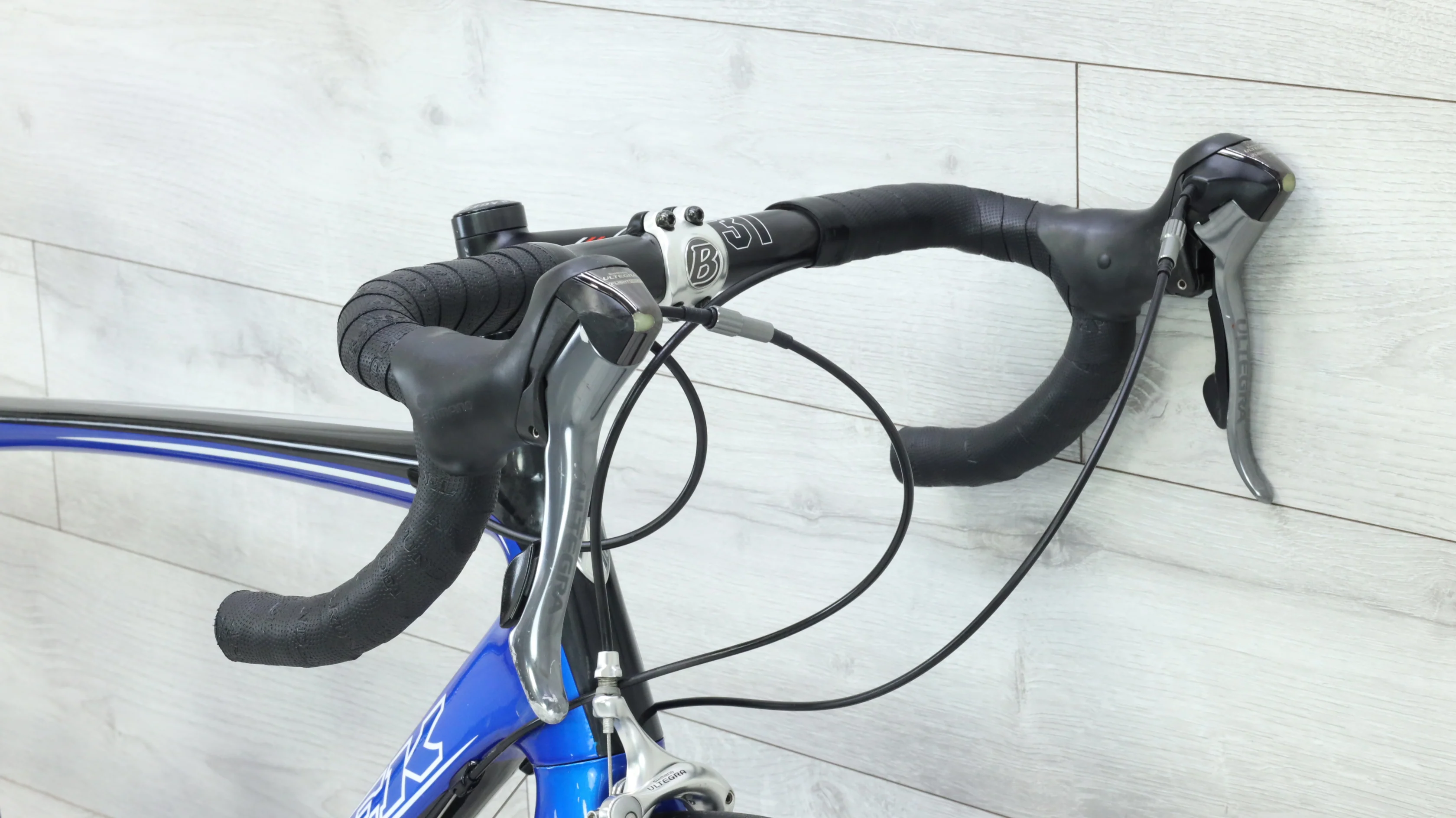 2008 Trek Madone 5.2 Pro Road Bike - 58cm - Image 7