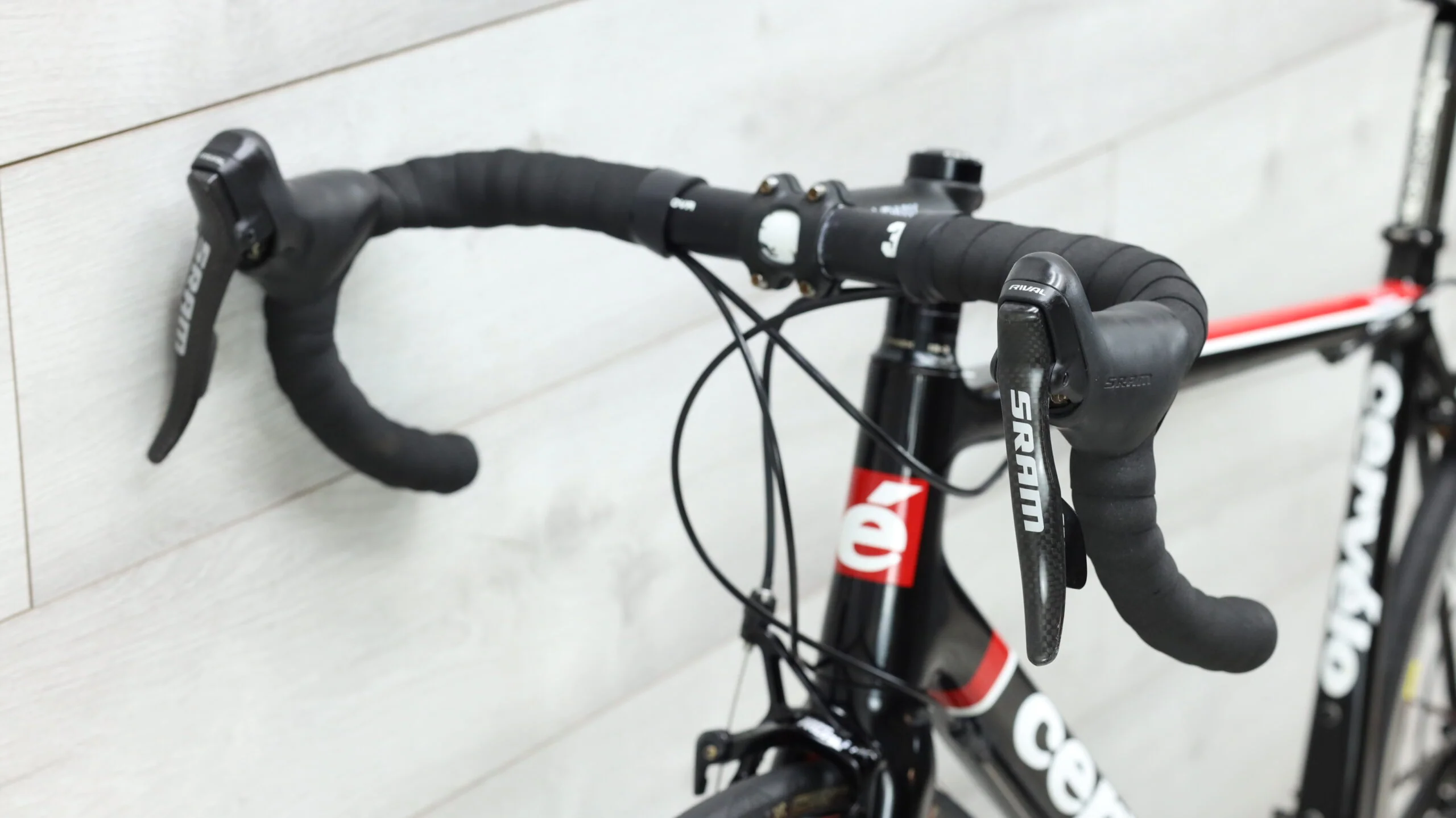 2011 Cervelo R3  Road Bike - 54cm - Image 8