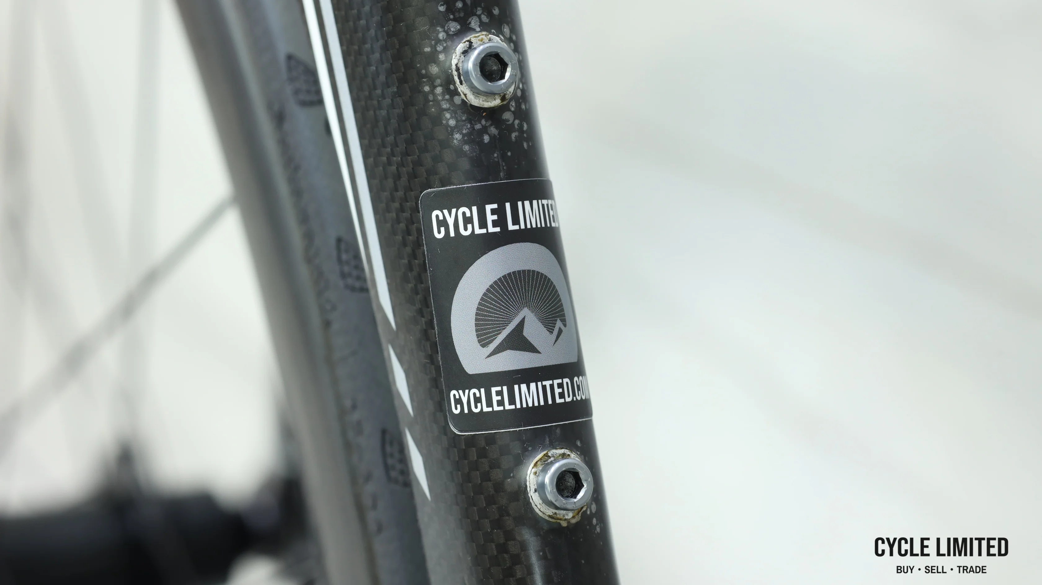 2012 Felt AR Di2 Road Bike - 54cm - Image 3
