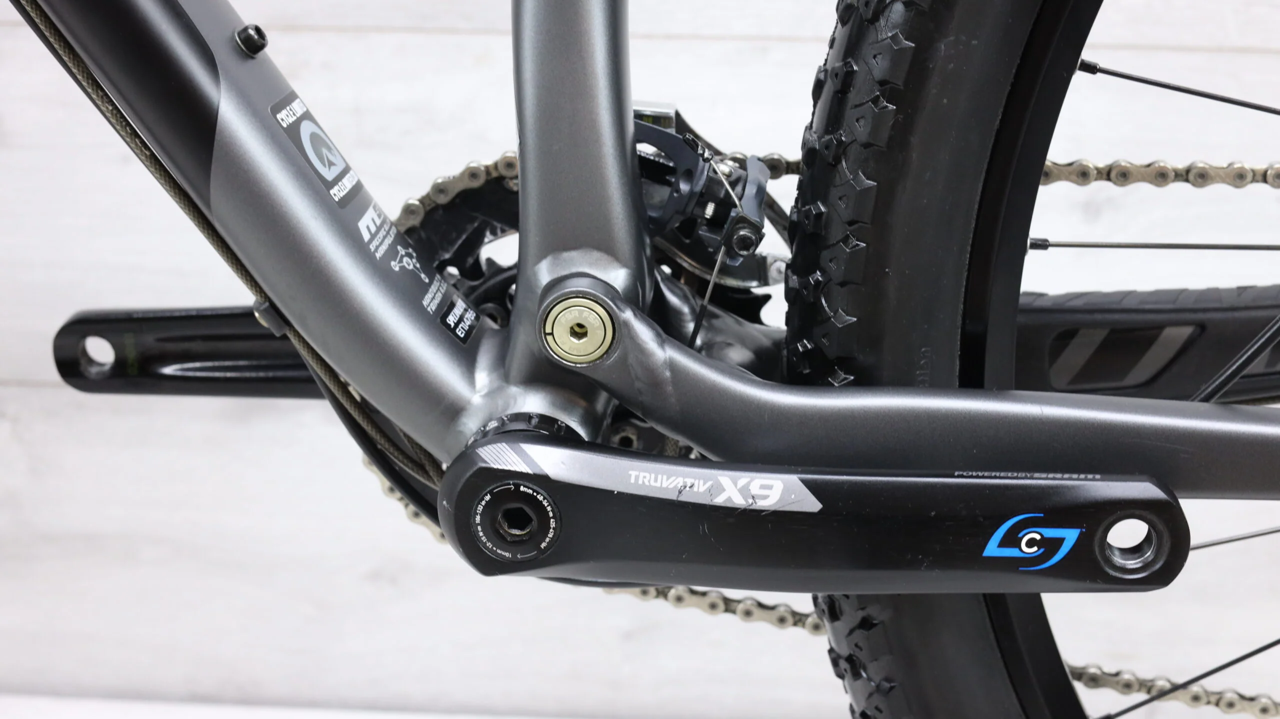 2012 Specialized Epic Comp 29er  Mountain Bike - Large - Image 6