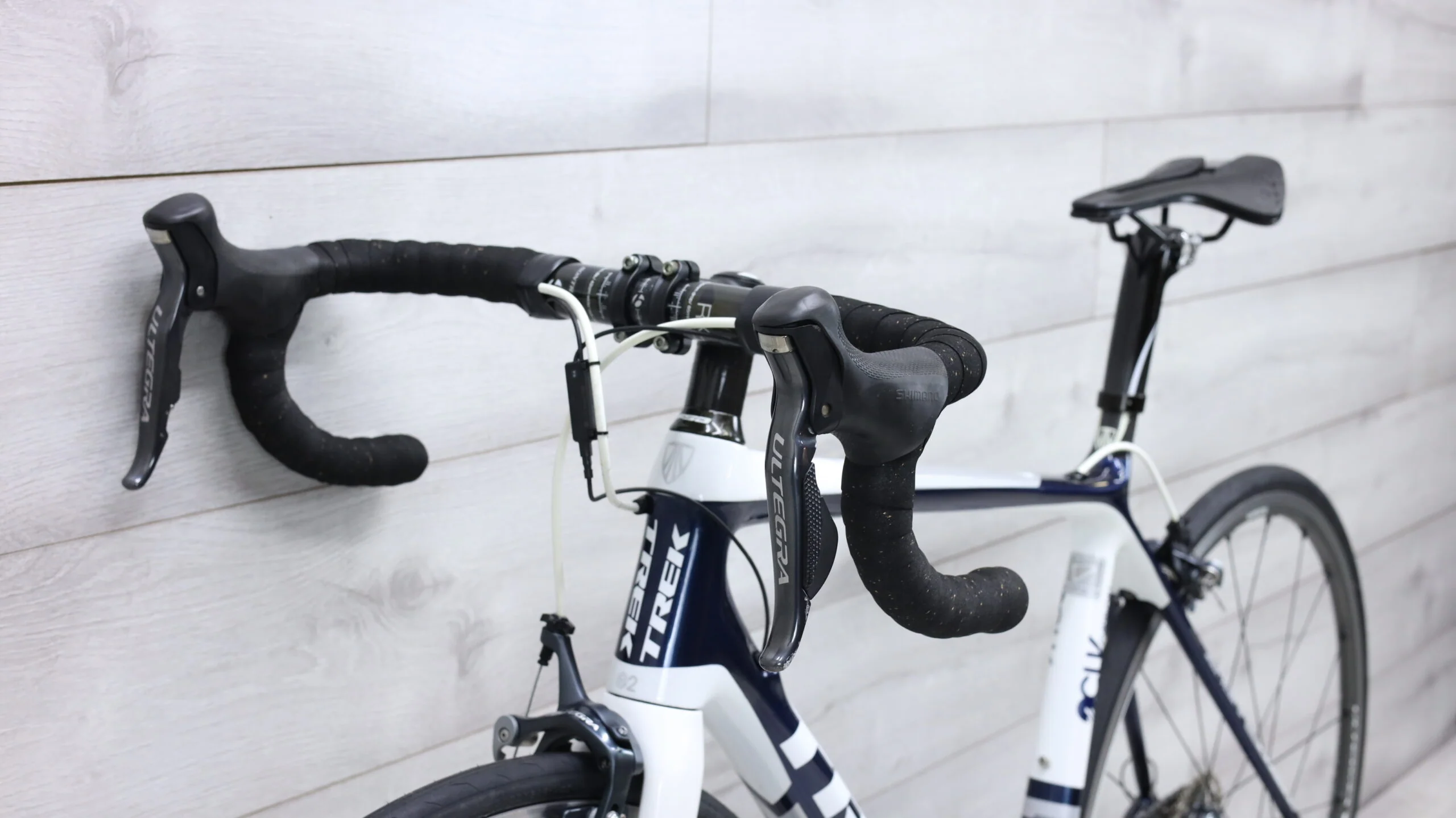 2012 Trek Madone 5.9 Road Bike - 54cm - Image 8