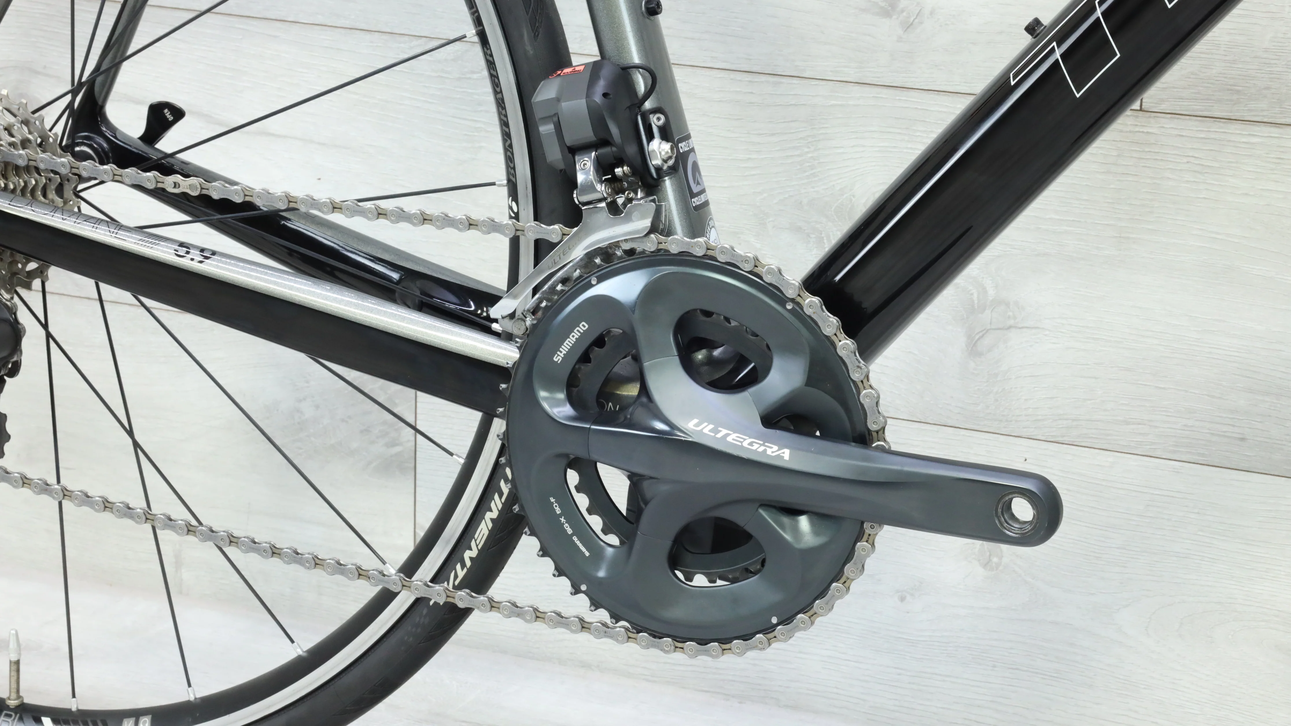 Trek Domane 5.9 Road Bike - 2013, 62cm - Image 5