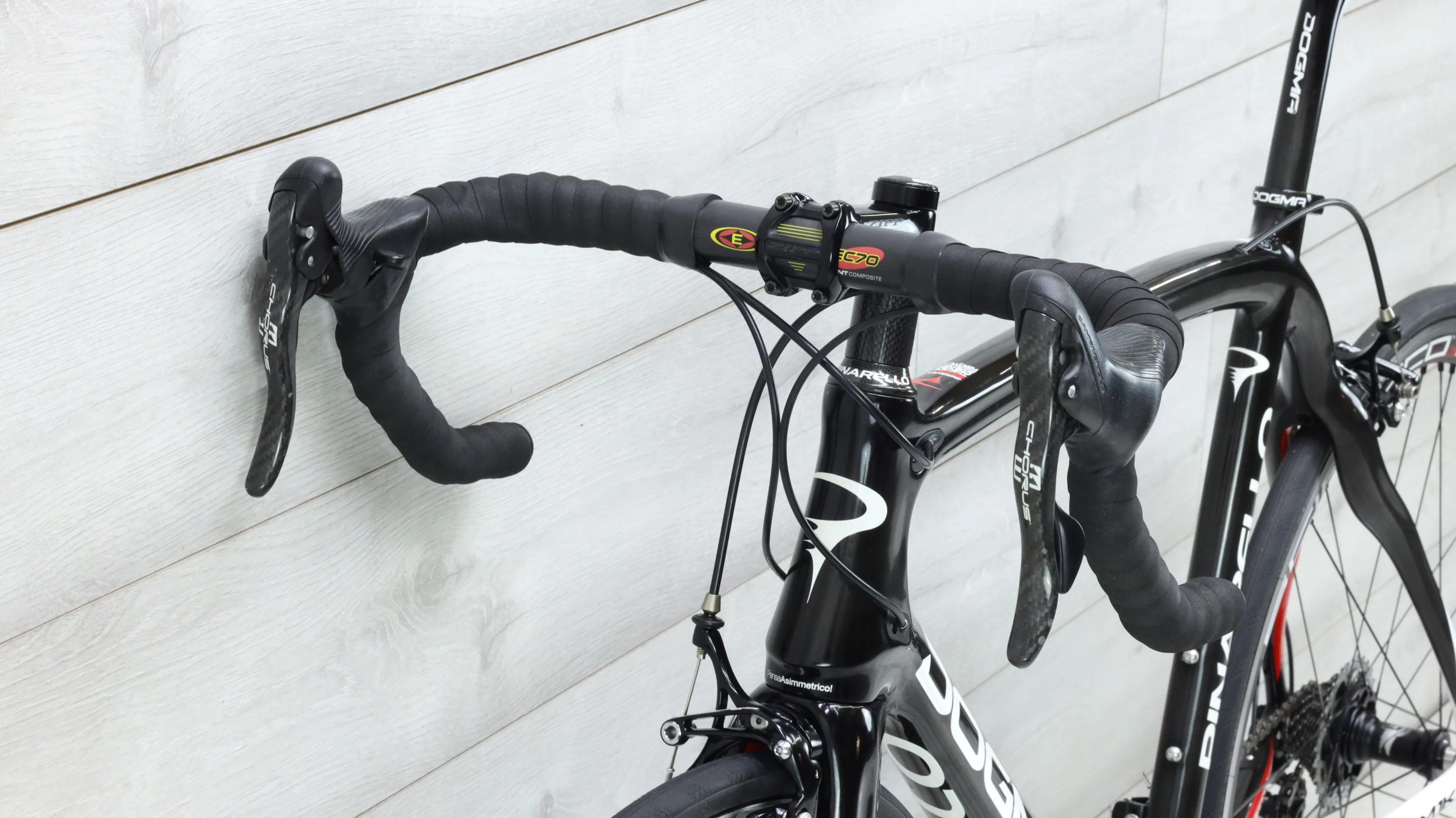 2014 Pinarello Dogma 65.1 Think 2 Road Bike - 55cm - Image 8