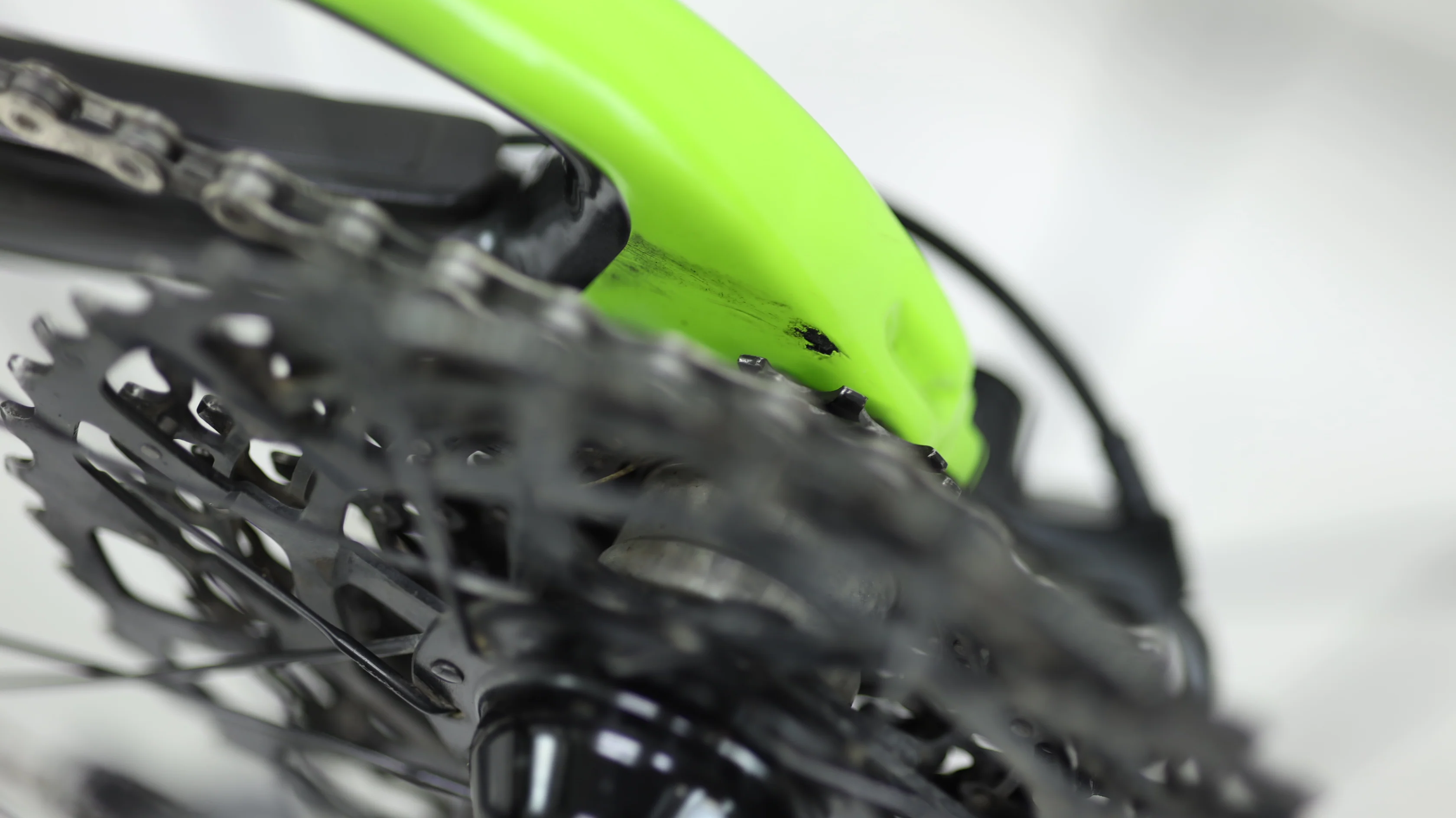 2015 Cannondale Scalpel 29 Carbon Team Mountain Bike - Medium - Image 17