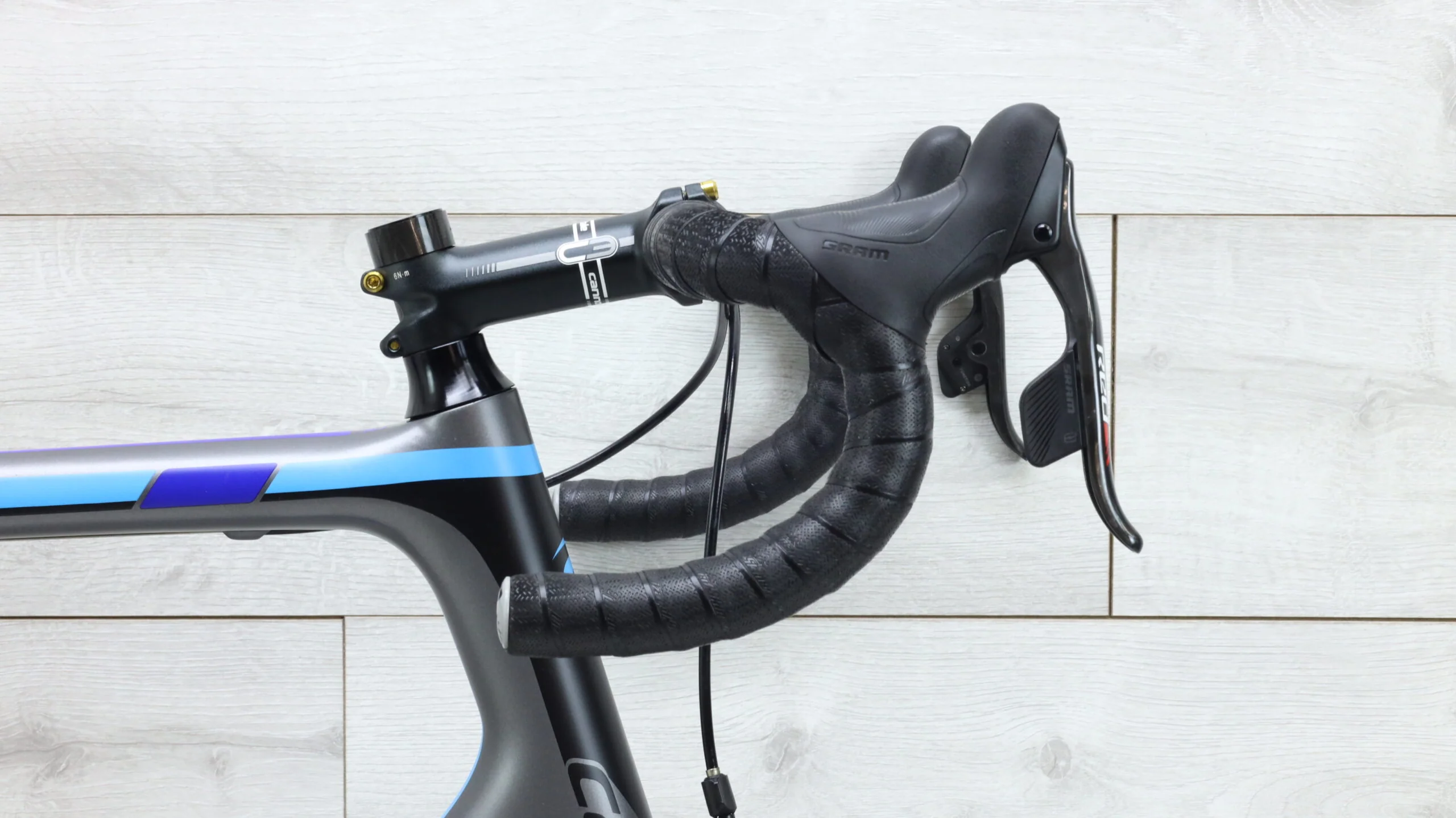 2015 Cannondale SuperSix EVO Road Bike - 63cm - Image 9
