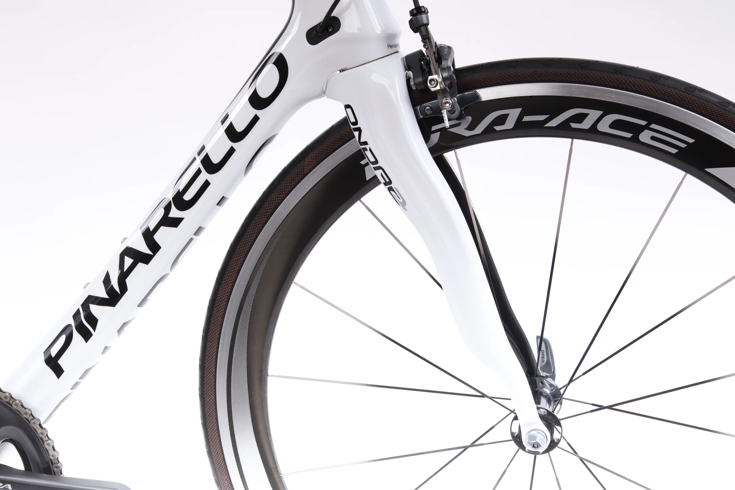 2015 Pinarello Dogma 65.1 Think 2  Road Bike - 54cm - Image 11