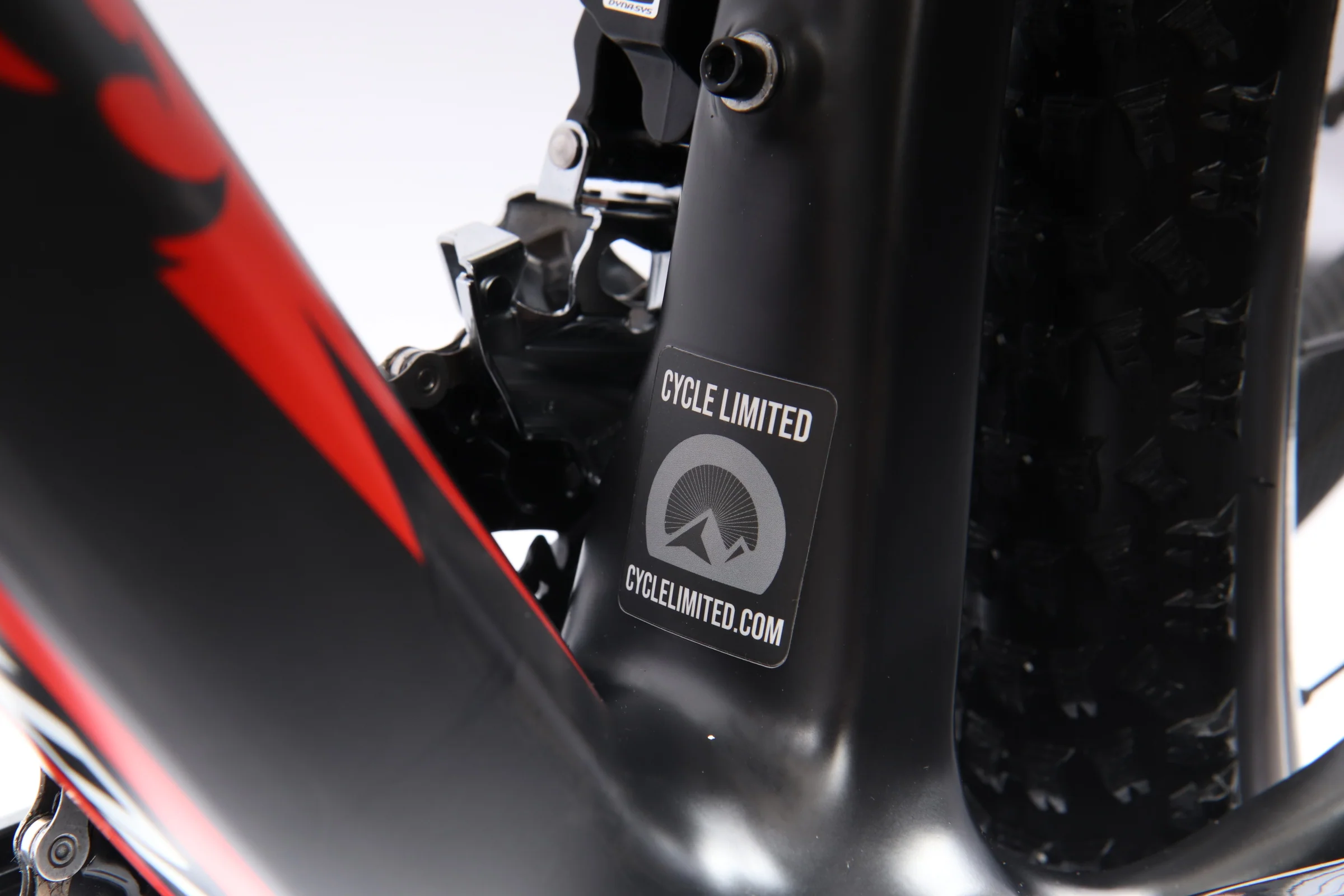 2015 Pivot LES  Mountain Bike - Small - Image 3