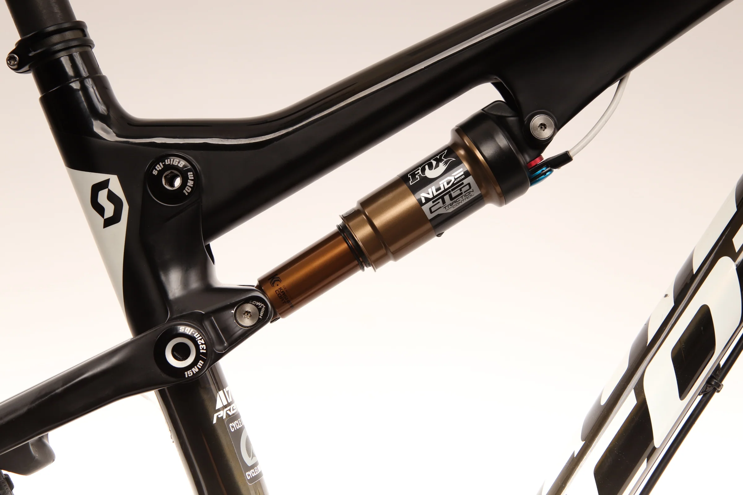 2015 SCOTT SPARK 700 PREMIUM Mountain Bike - Medium - Image 8