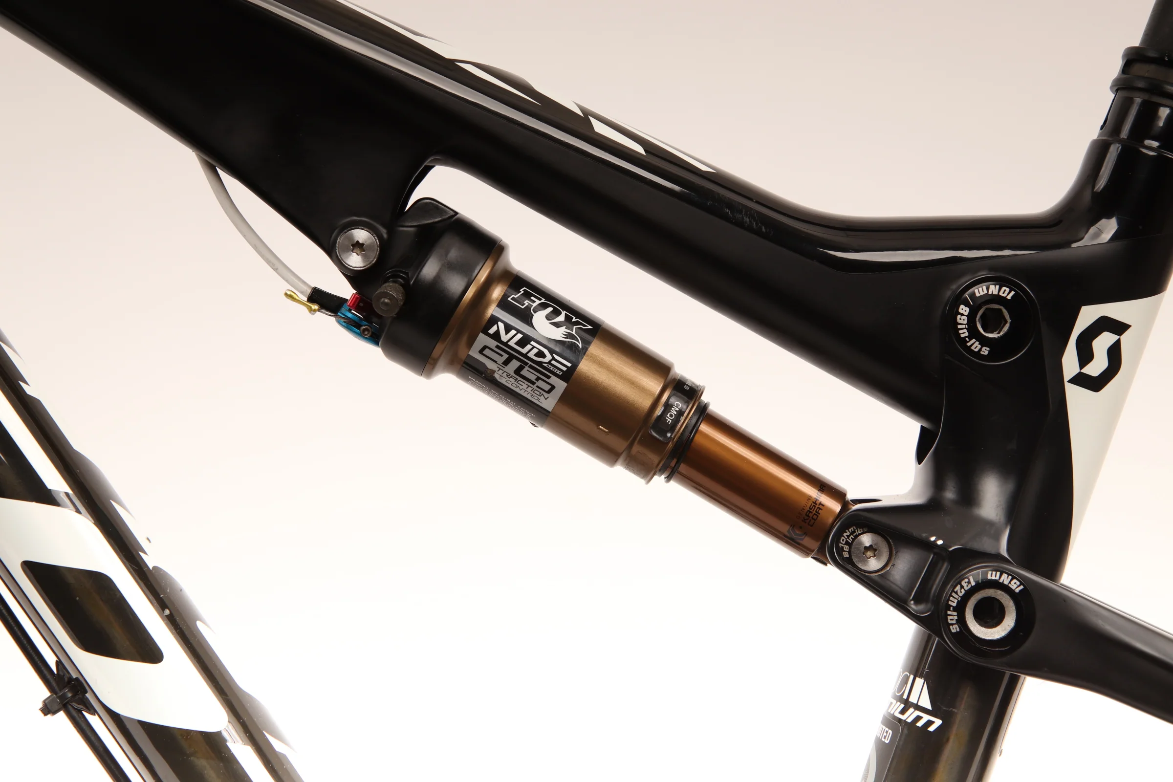 2015 SCOTT SPARK 700 PREMIUM Mountain Bike - Medium - Image 9