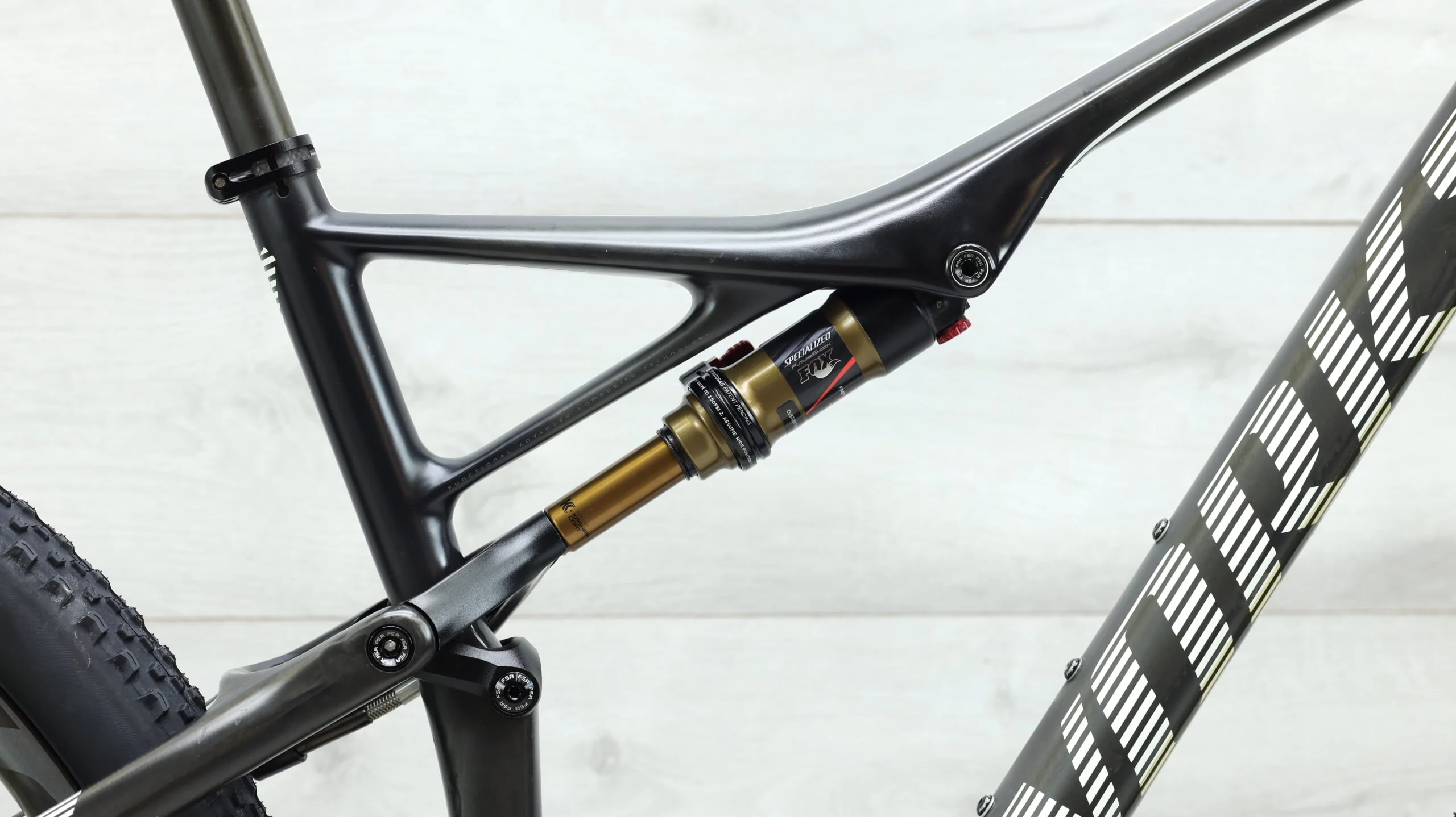 2015 Specialized S-Works Epic 29 World Cup  Mountain Bike - Large - Image 9