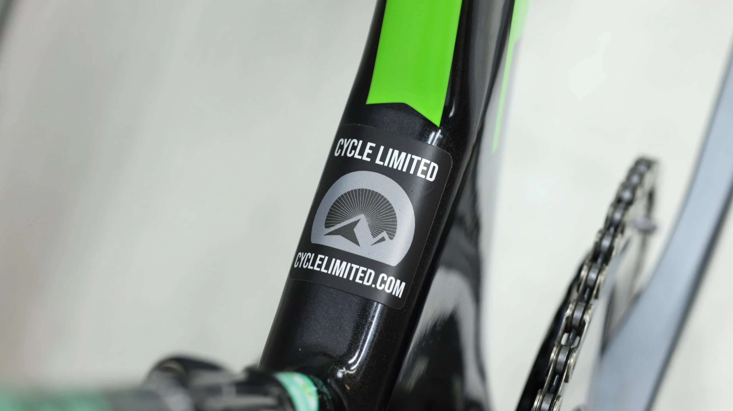 2015 Trek Speed Concept 9.5 WSD  Triathlon Bike - X-Small - Image 3