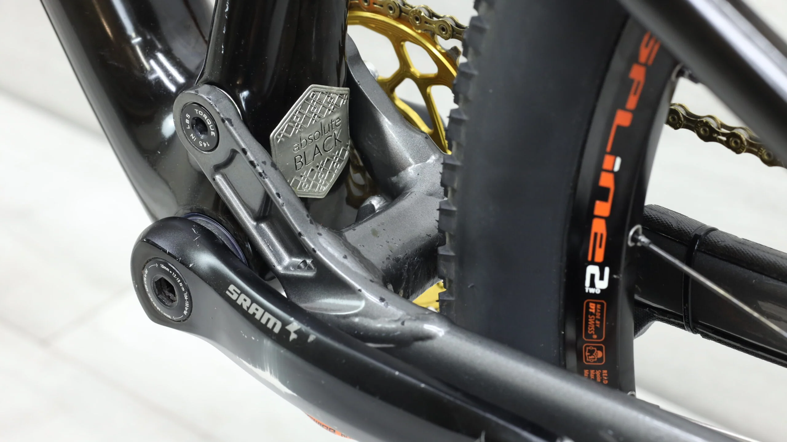 2015 Trek Superfly FS 9.8 SL  Mountain Bike - Medium - Image 13