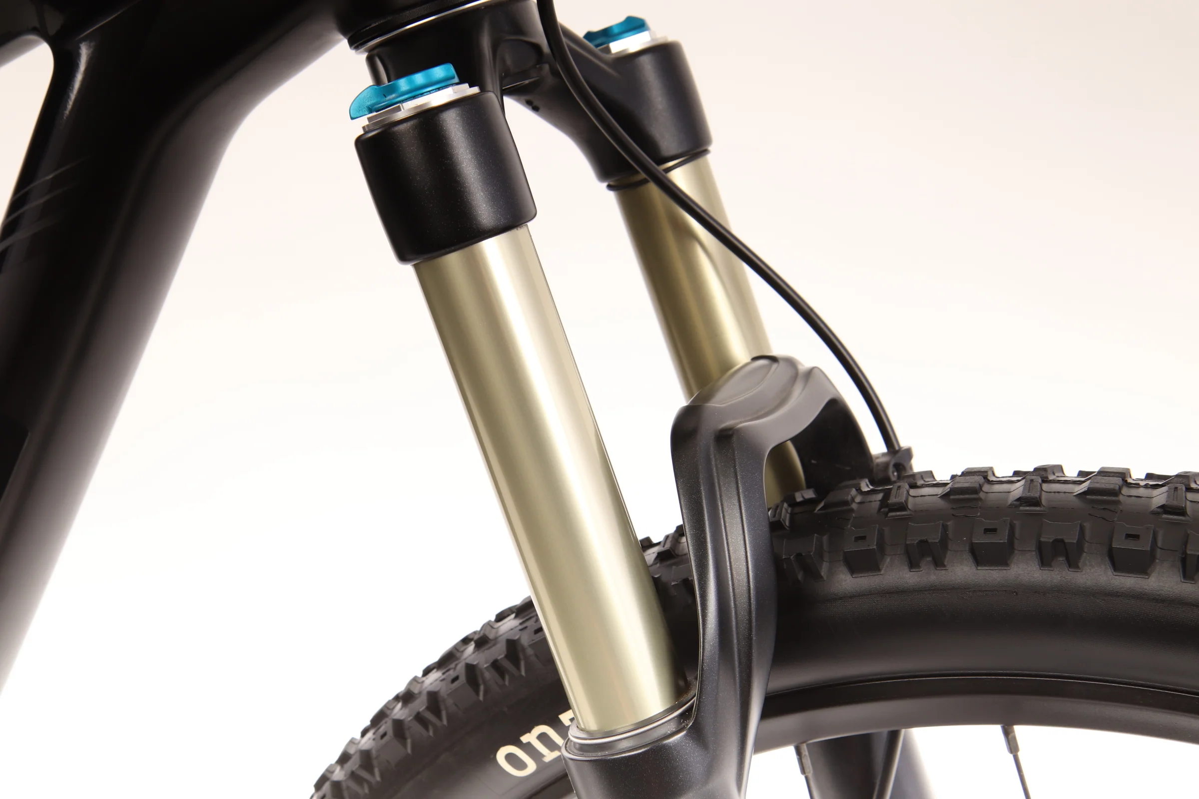 2016 BMC SPEEDFOX 02  Mountain Bike - Small - Image 6
