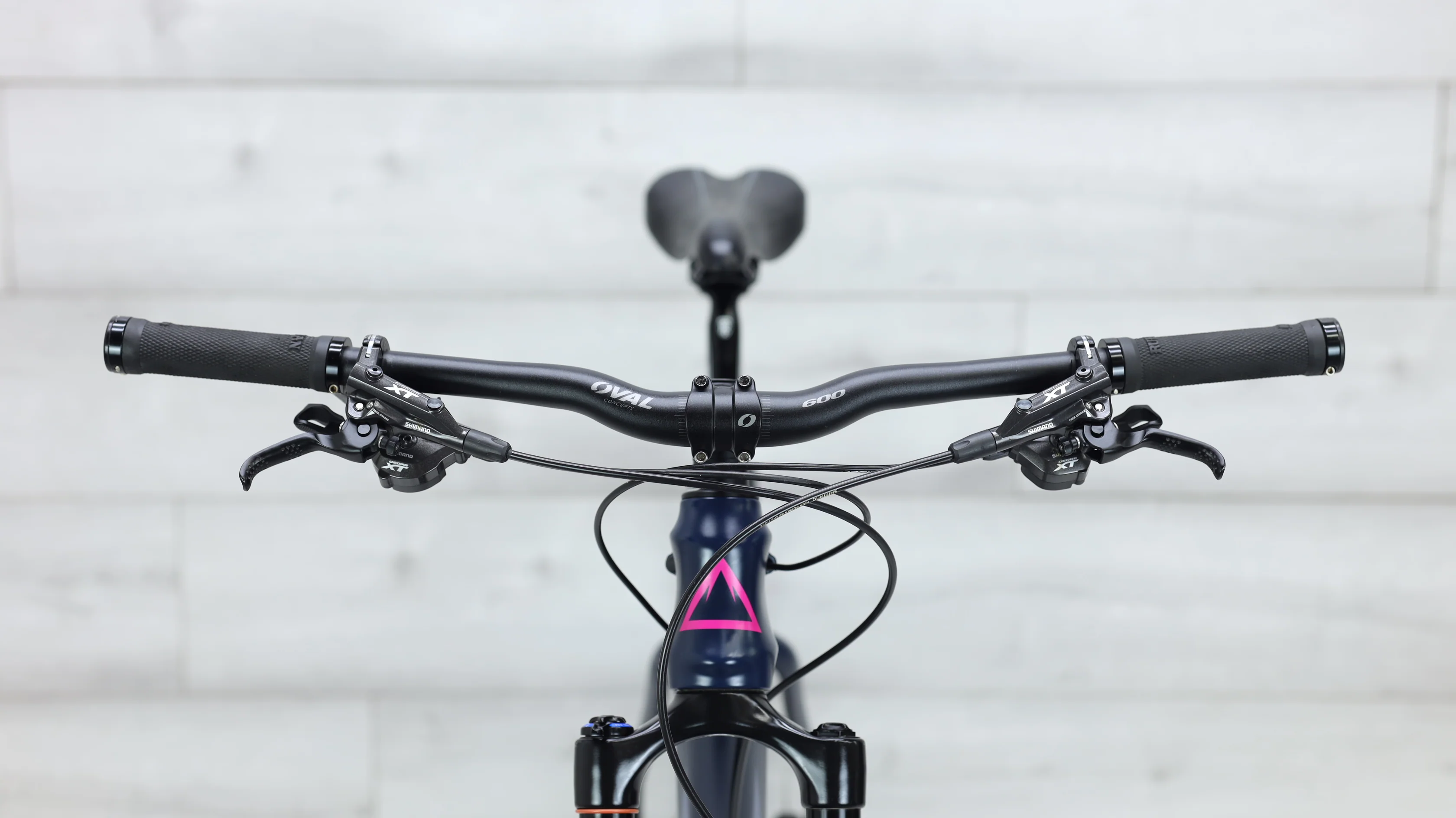 2016 Fuji SLM 2.1  Mountain Bike - Medium - Image 13
