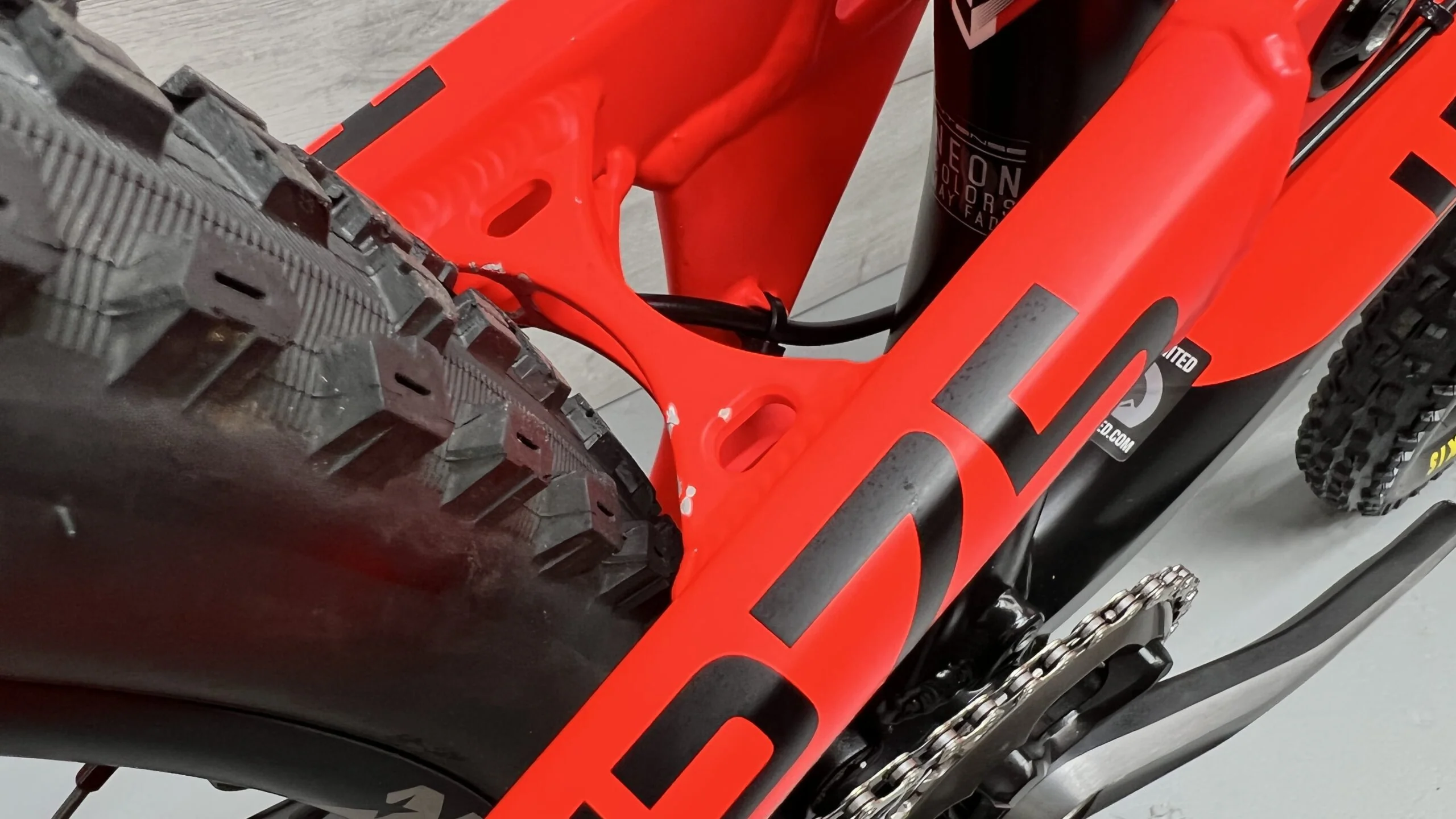 2016 Intense Tracer 275A  Mountain Bike - Medium - Image 14