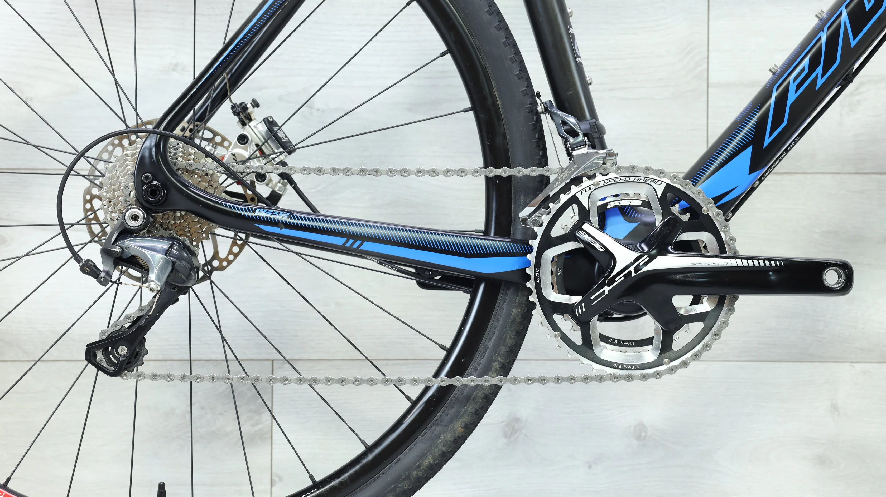 Pivot Vault Gravel Bike - 2016, Medium - Image 4