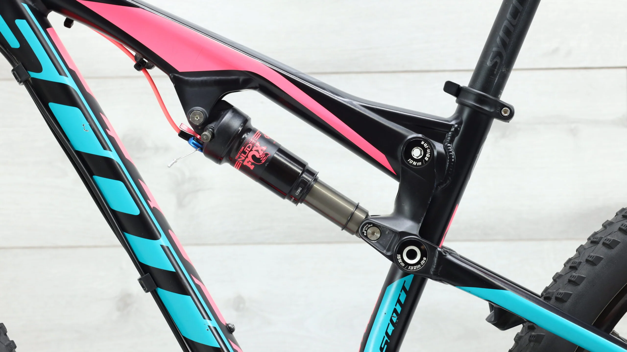 2016 Scott Contessa Spark 700  Mountain Bike - Small - Image 10