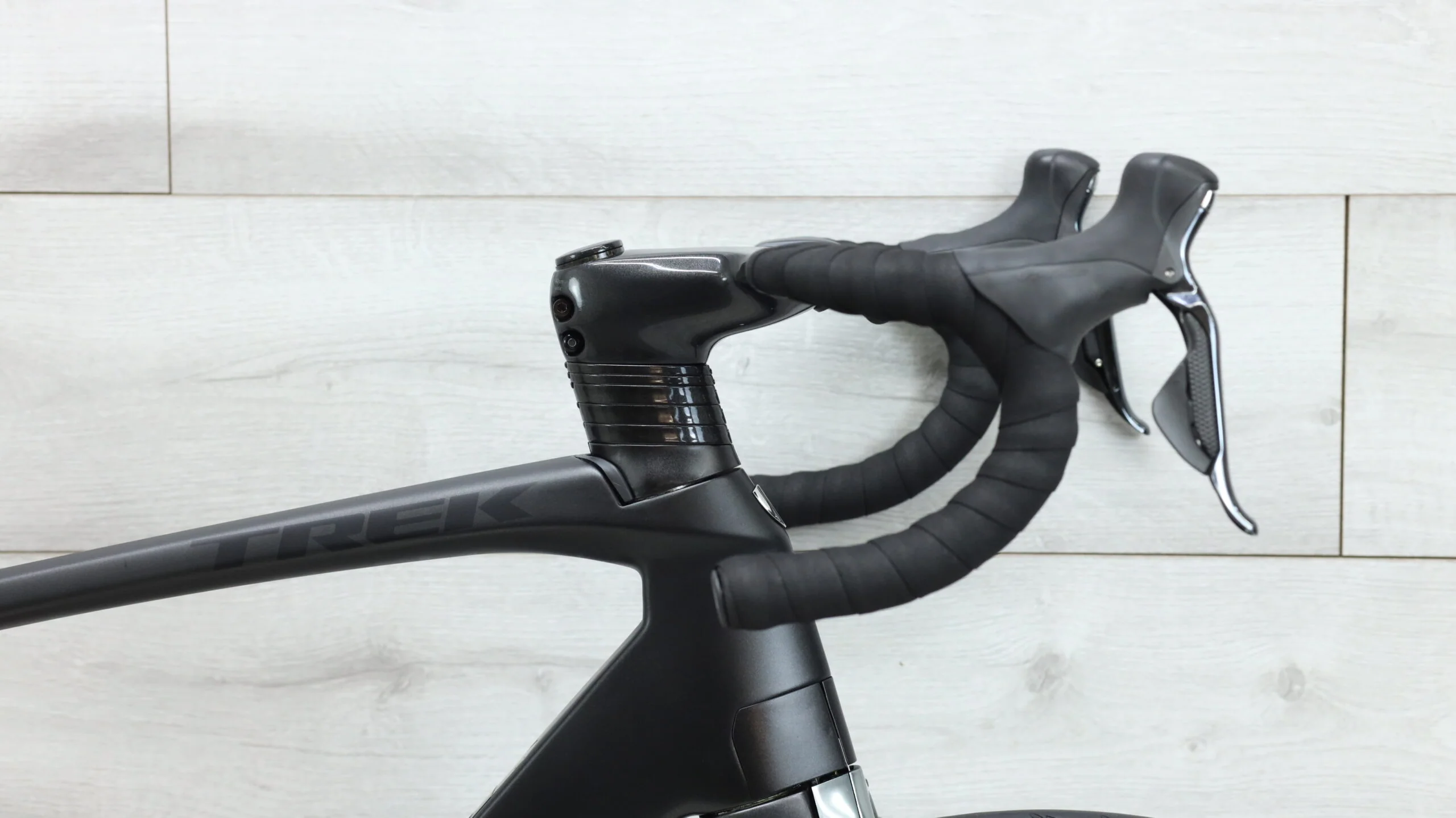 2016 Trek Madone 9.9  Road Bike - 56cm - Image 10