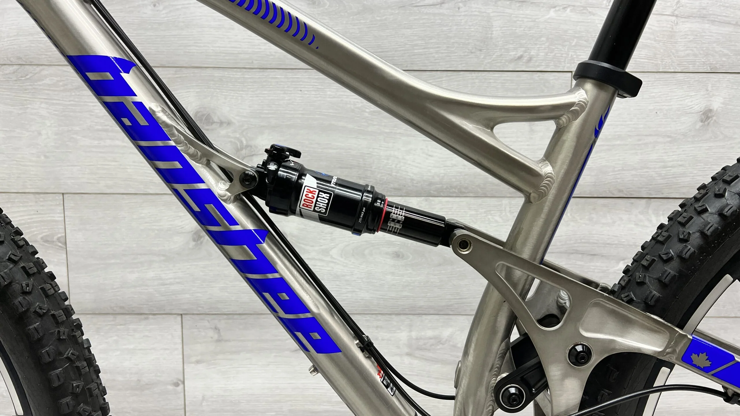 Banshee Phantom  Mountain Bike - 2017, Medium - Image 7