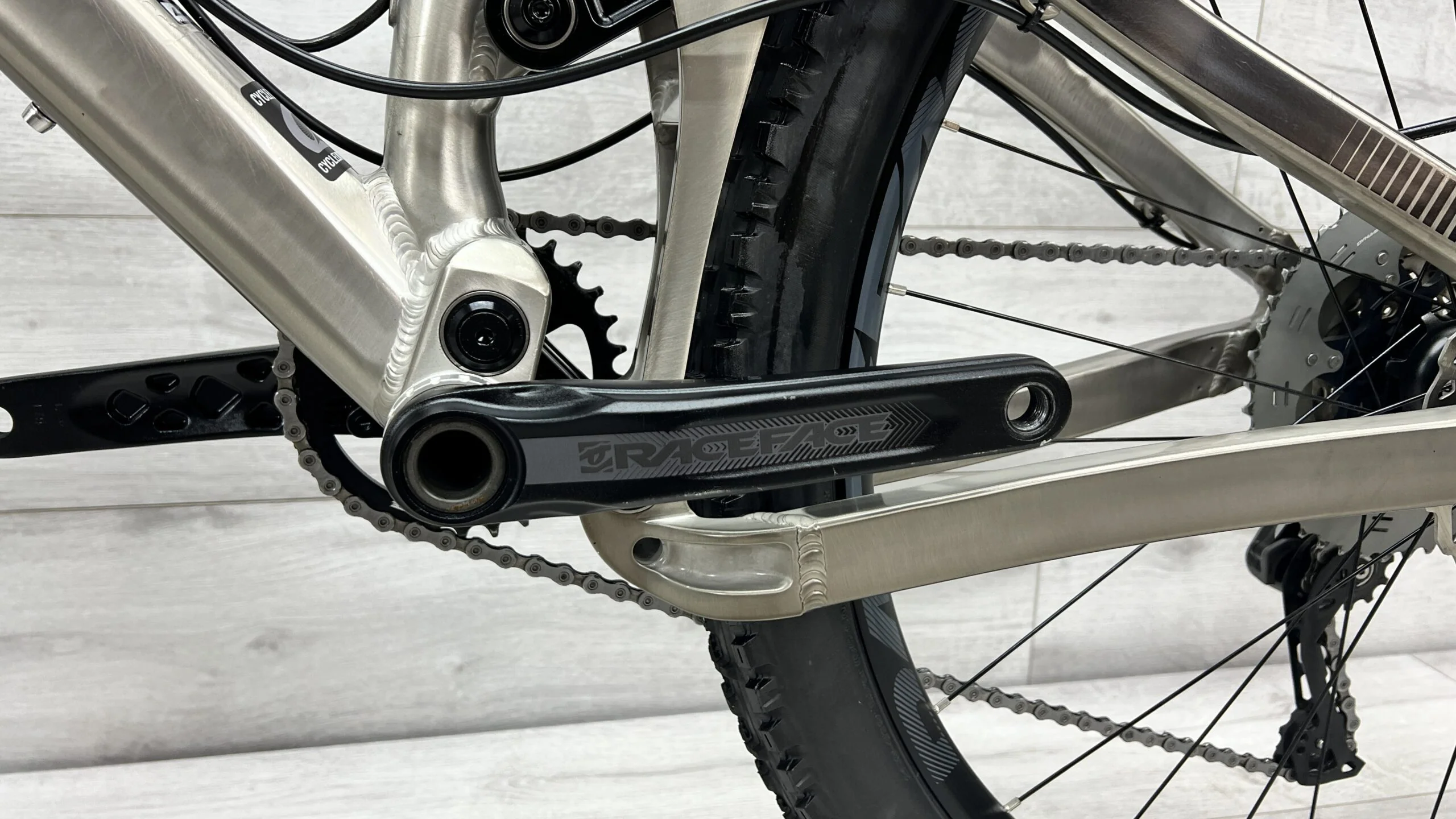 2017 Banshee Rune Mountain Bike - Large - Image 5