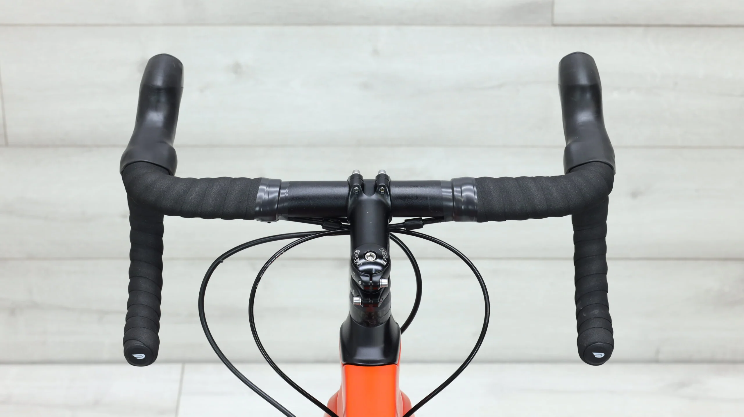 2017 BMC Roadmachine 02  Road Bike - 47cm - Image 10