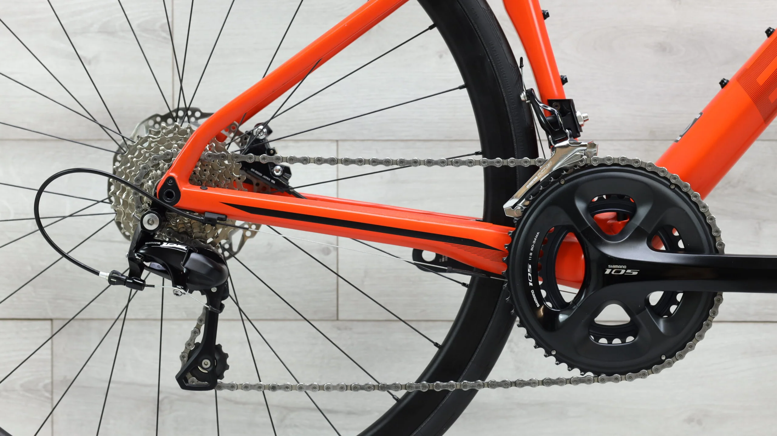 2017 BMC Roadmachine 02  Road Bike - 47cm - Image 4
