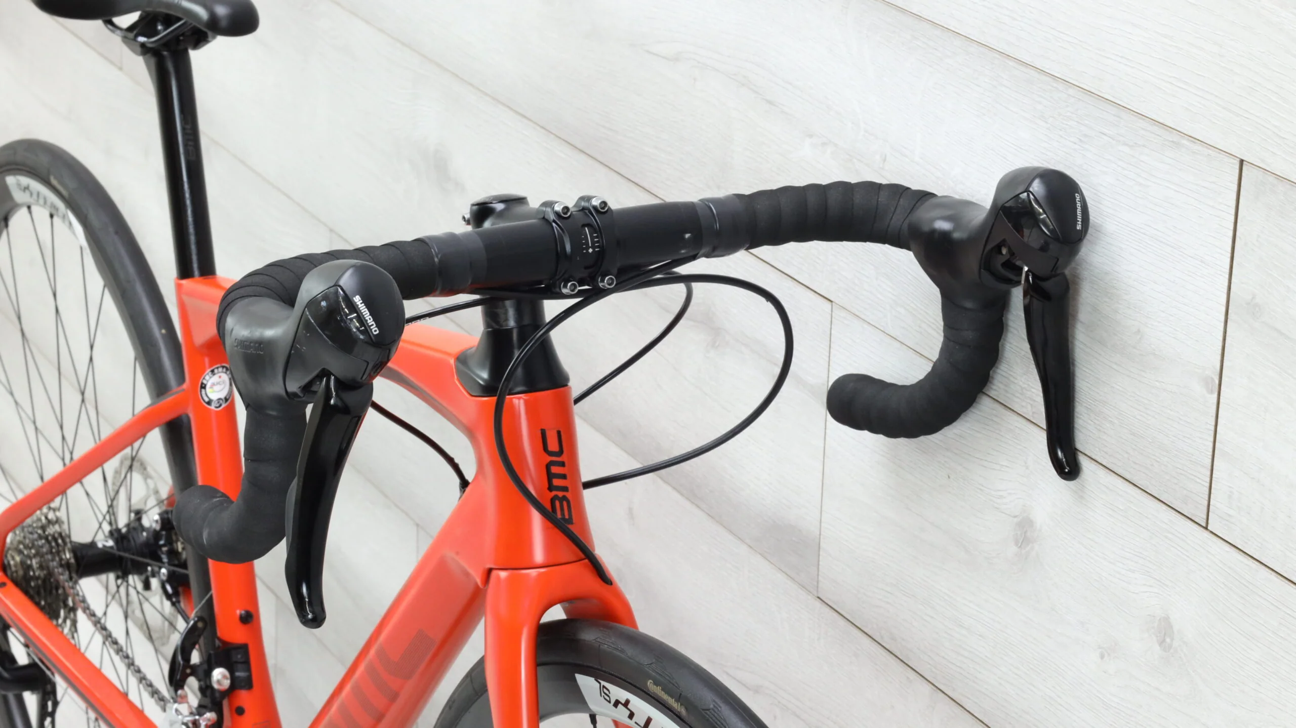 2017 BMC Roadmachine 02  Road Bike - 47cm - Image 7