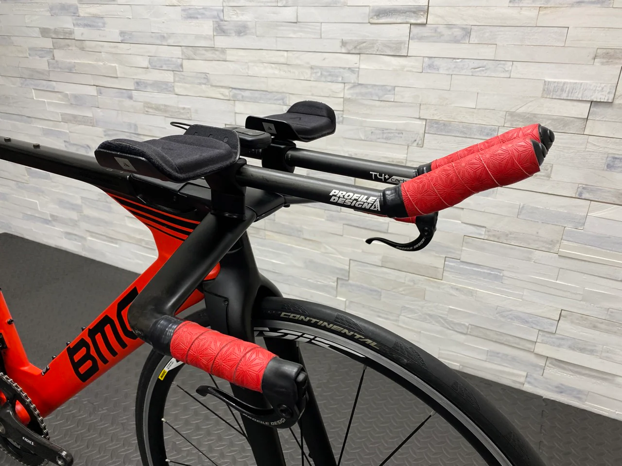 2017 BMC Timemachine 01  Triathlon Bike - M/L - Image 7