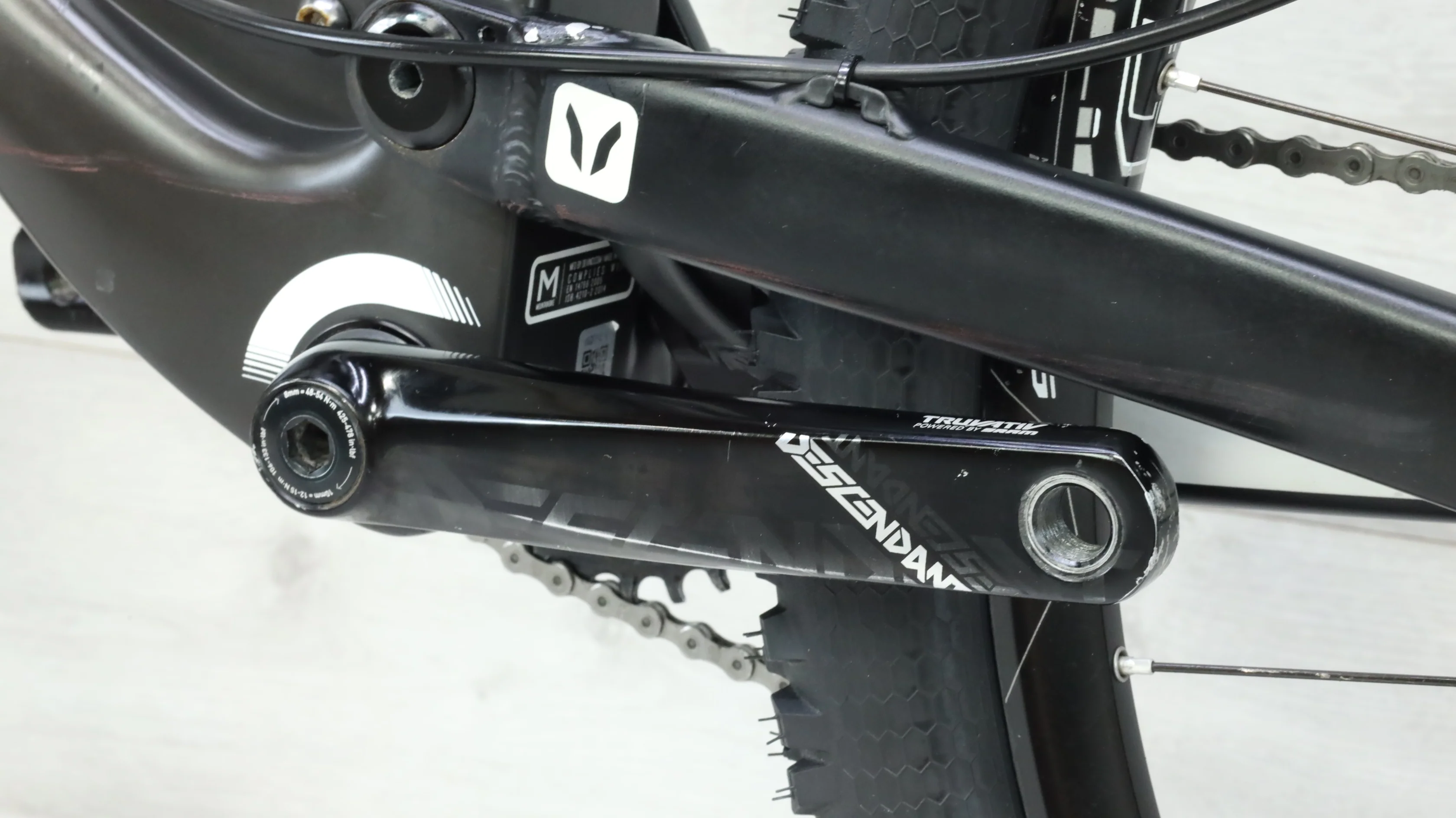 Devinci Django Carbon RS Mountain Bike - 2017, Large - Image 6