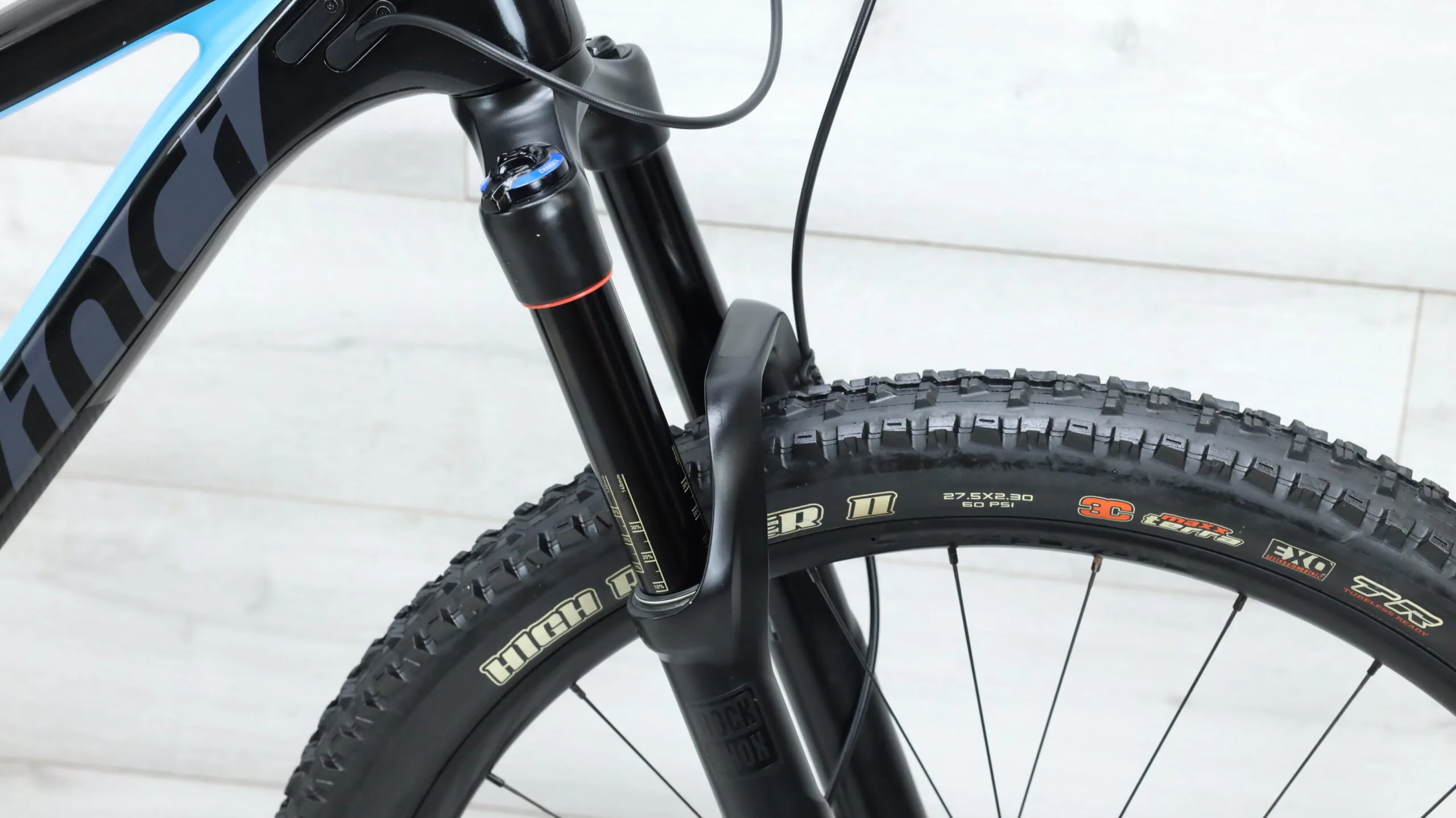 2017 Devinci Django Carbon X01  Mountain Bike - Medium - Image 7