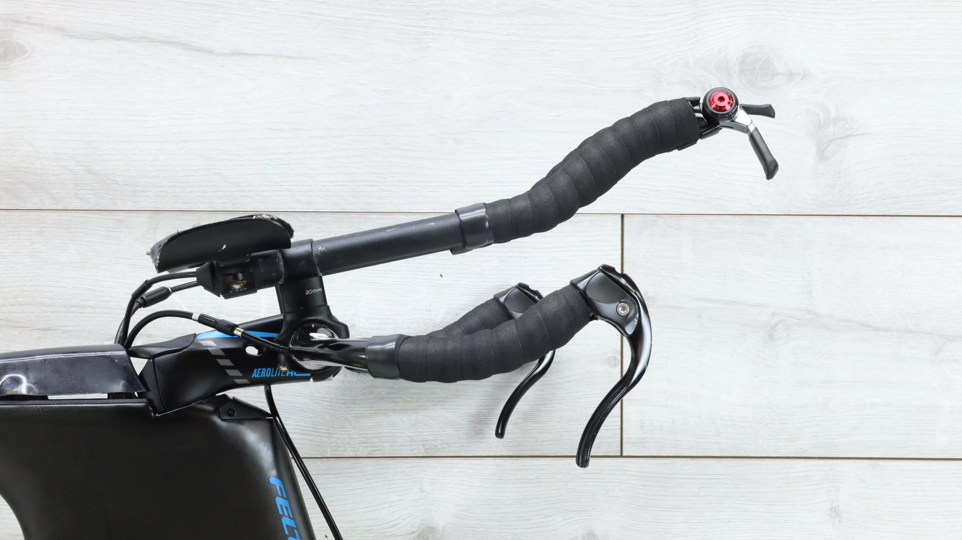 2017 Felt IA 14 Triathlon Bike - 58cm - Image 9