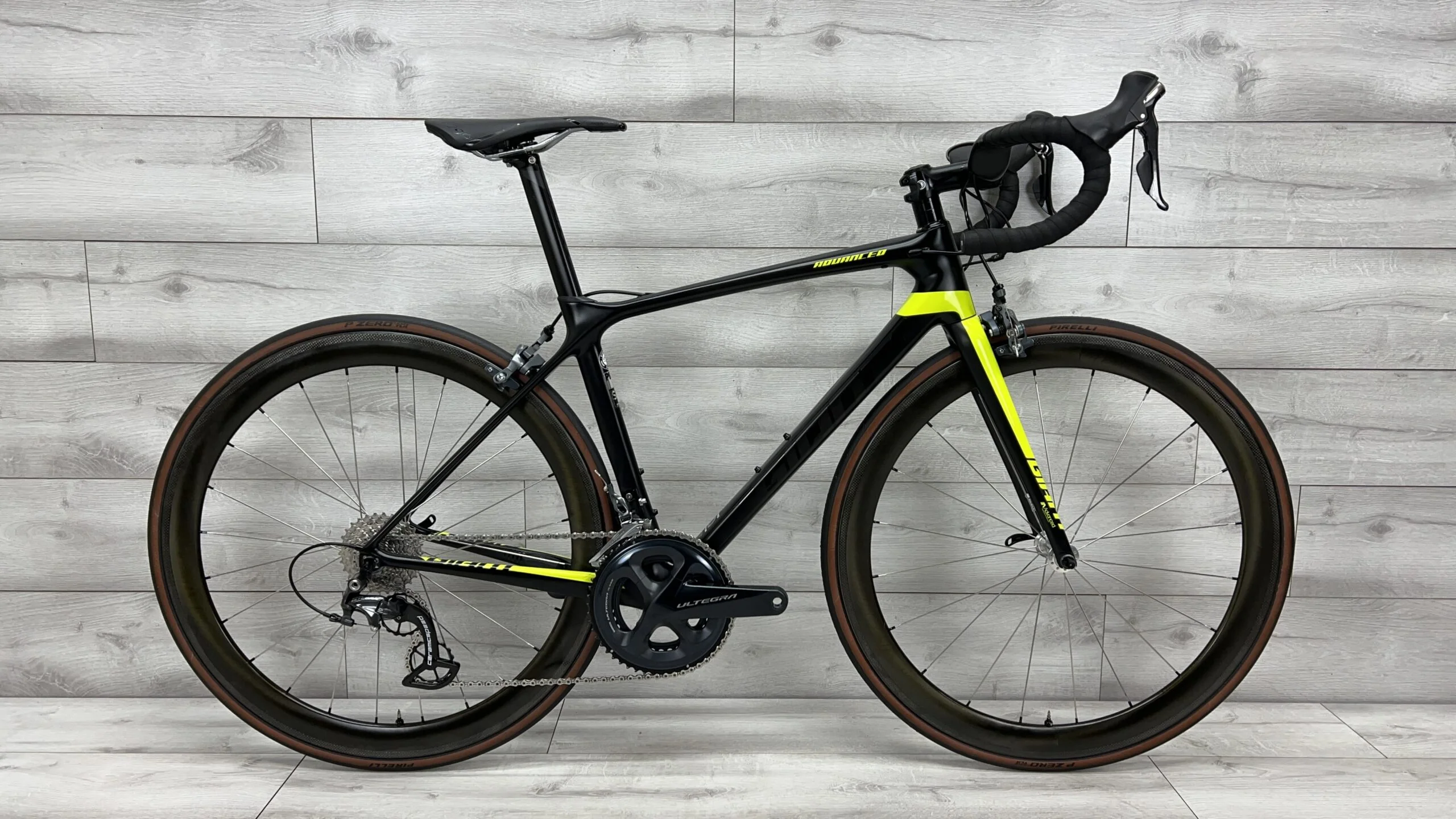 2017 Giant TCR Advanced Pro 1 Road Bike - Small