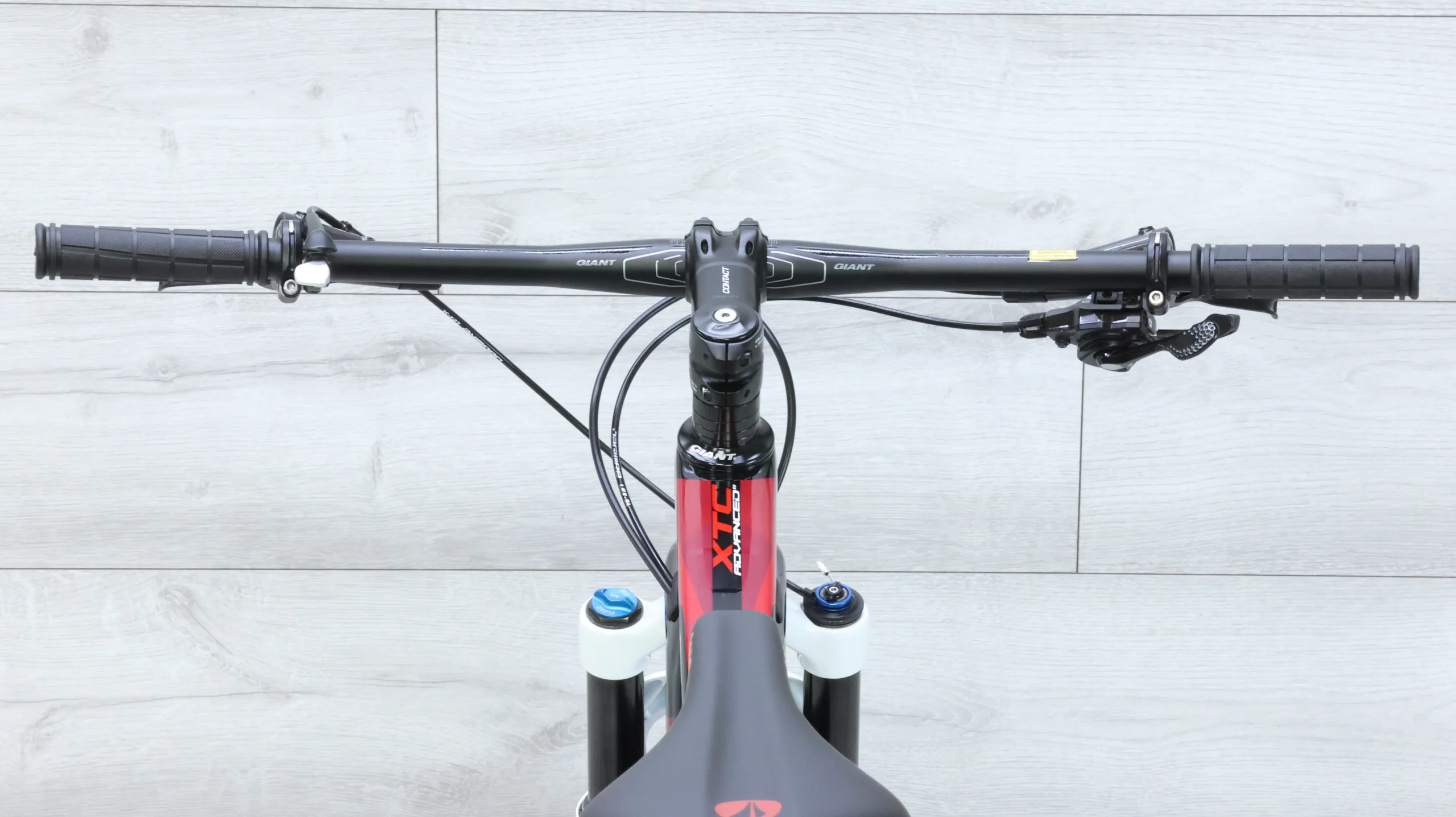 2017 Giant XTC Advanced 29 1 Mountain Bike - Large - Image 11