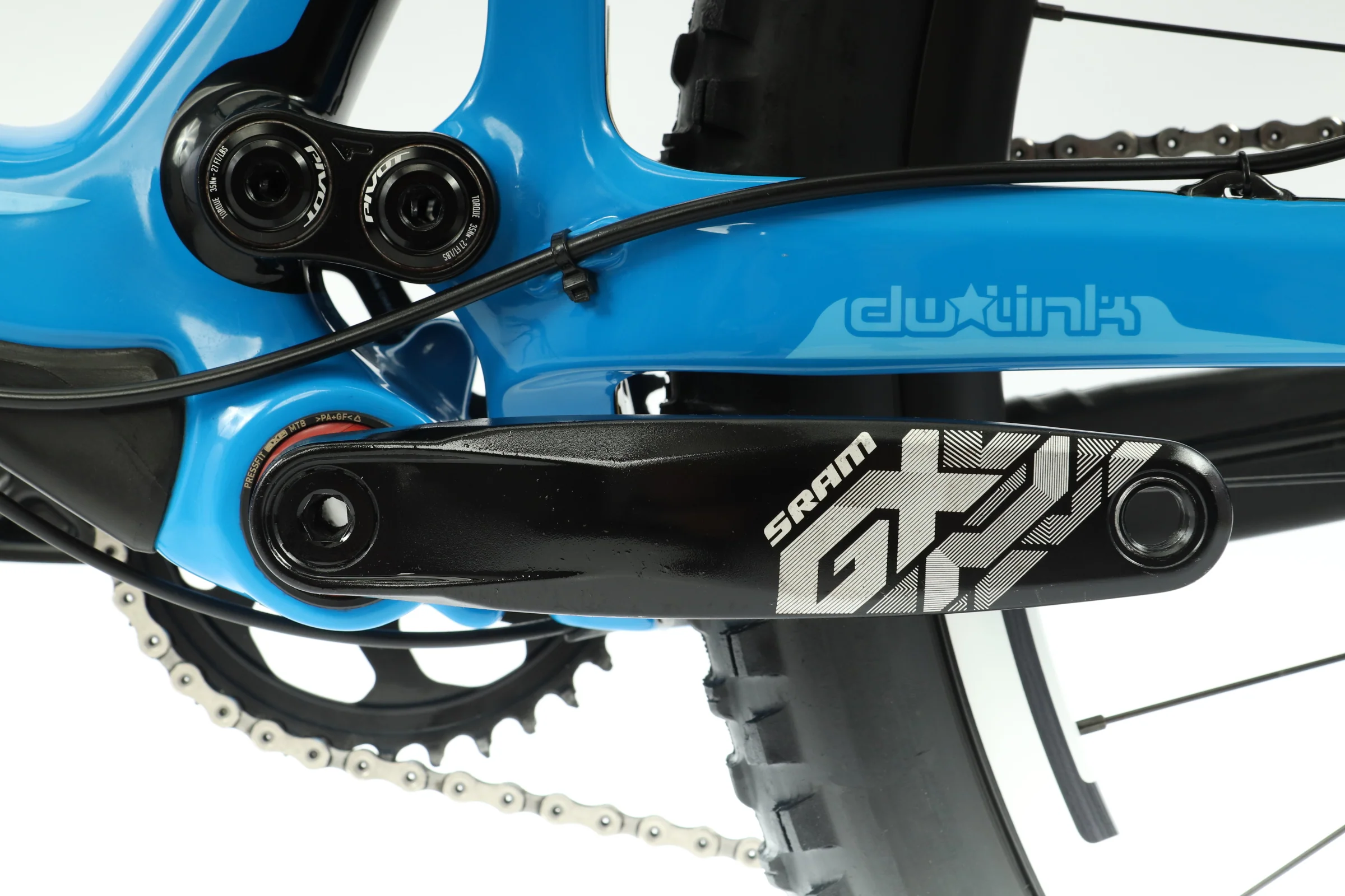 2017 Pivot Mach 429 Trail Mountain Bike - Large - Image 5