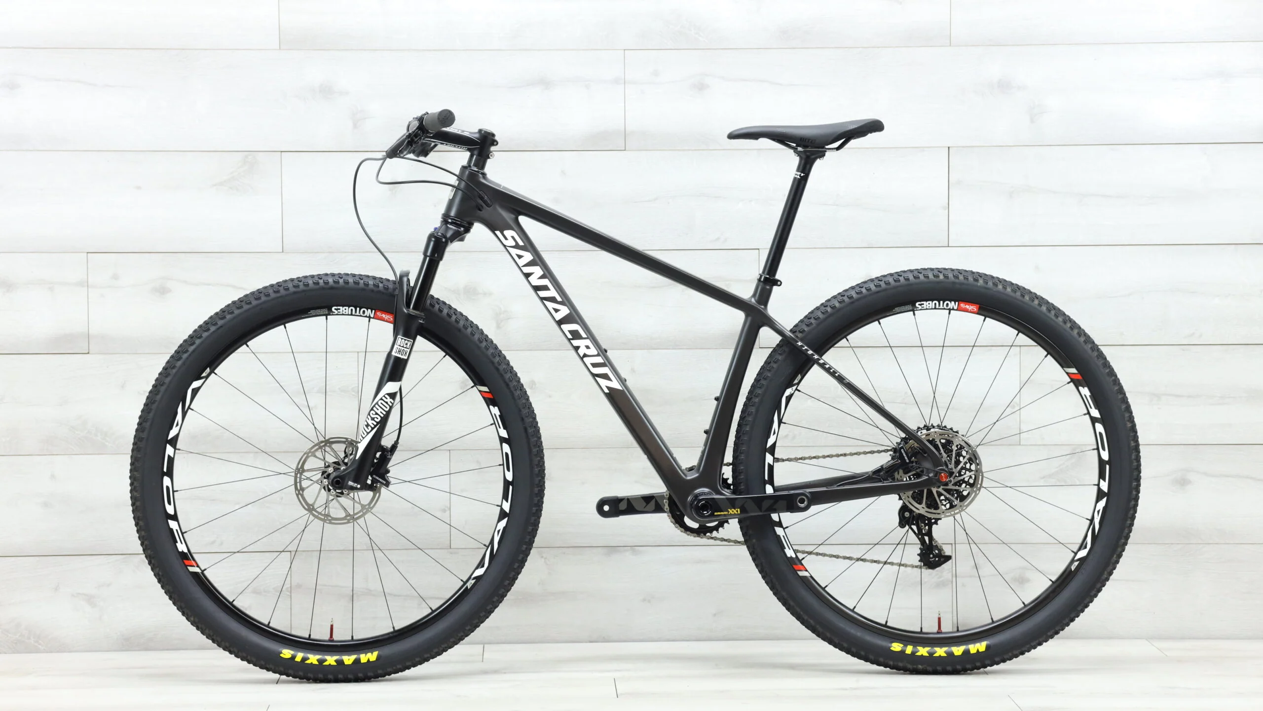 2017 Santa Cruz Highball 29 Mountain Bike - Medium - Image 2