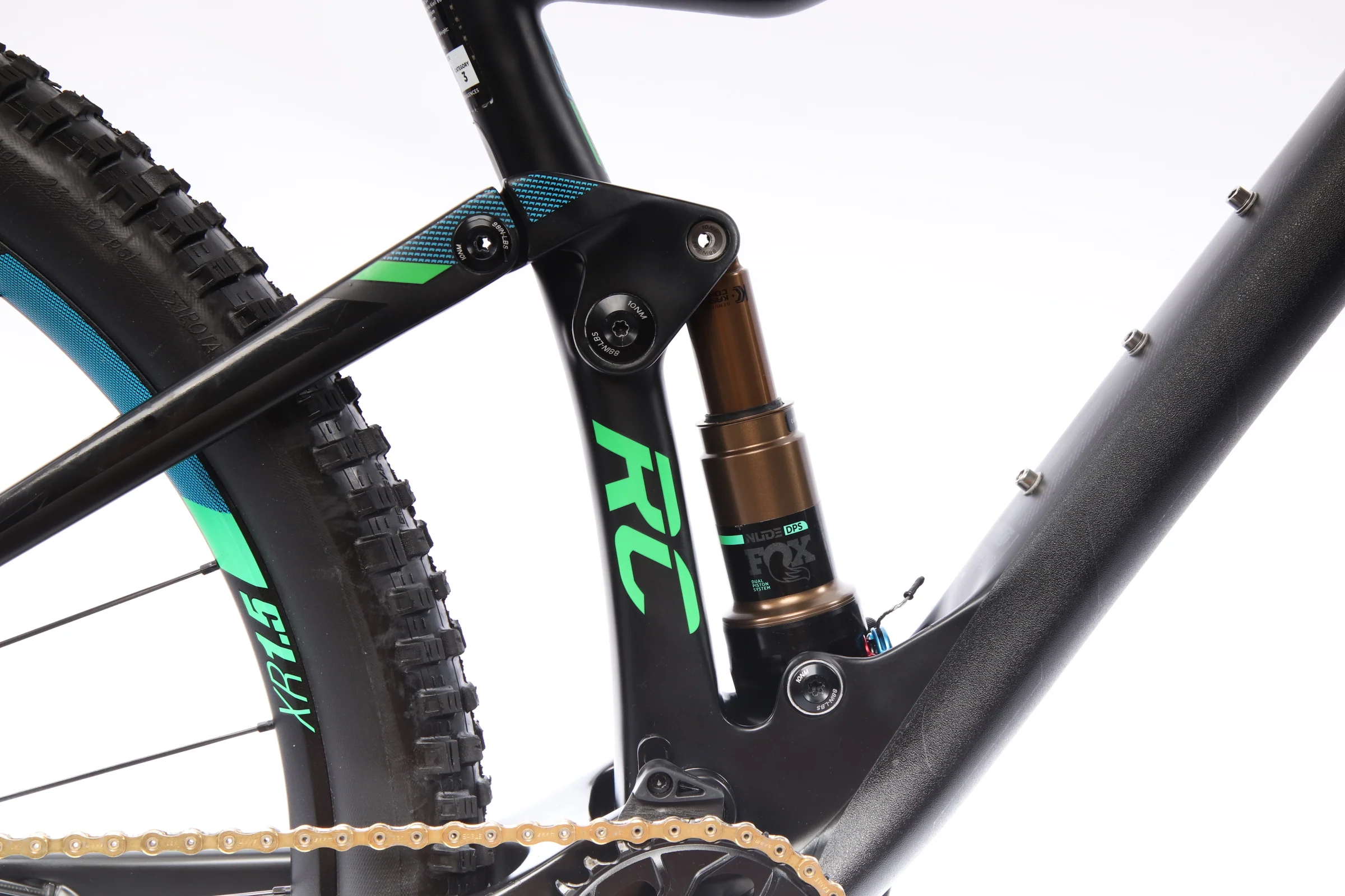 2017 Scott Spark 700 Ultimate  Mountain Bike - Medium - Image 8