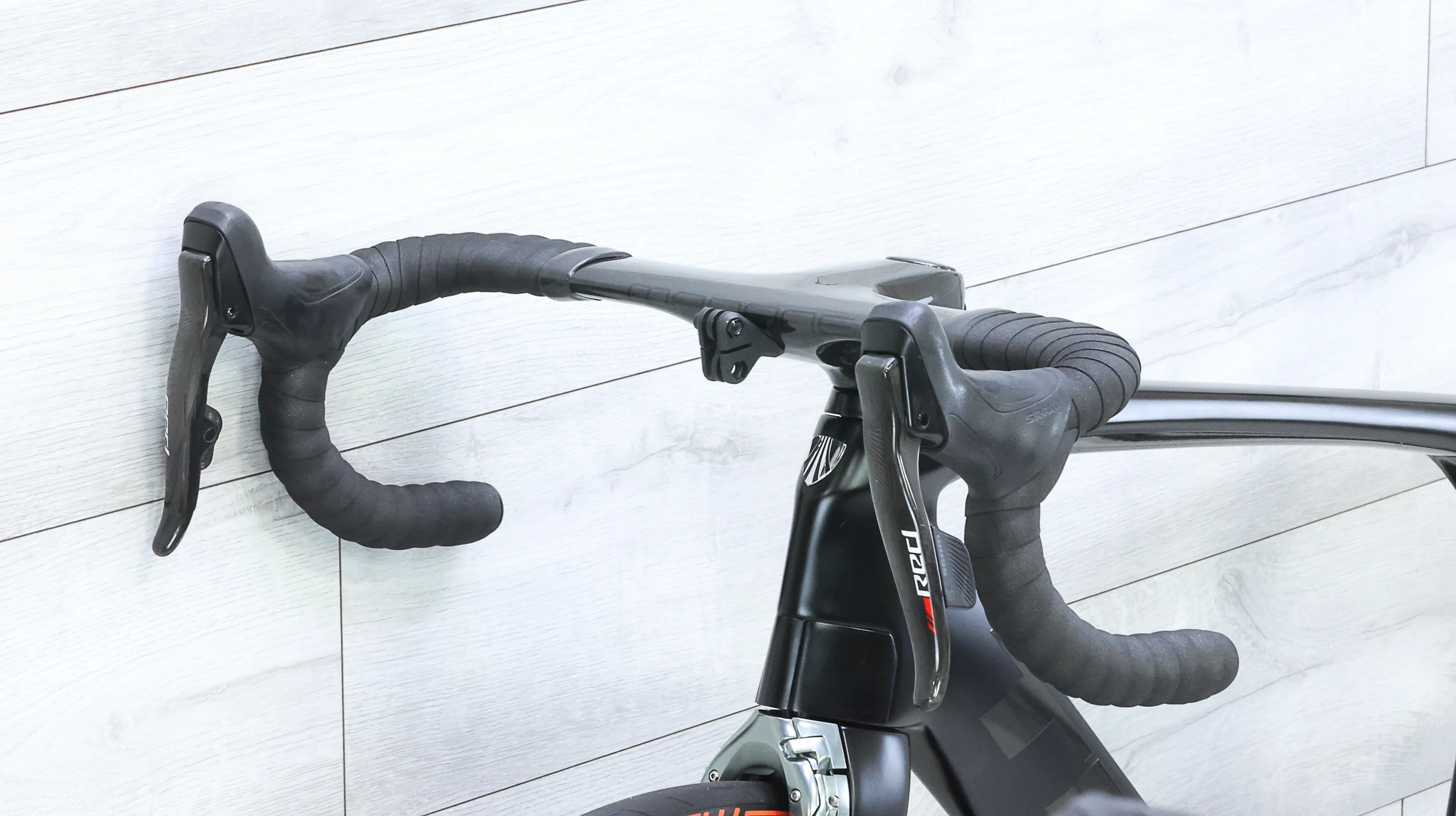 2017 Trek Madone 9 Red eTap Road Bike - 54cm - Image 11