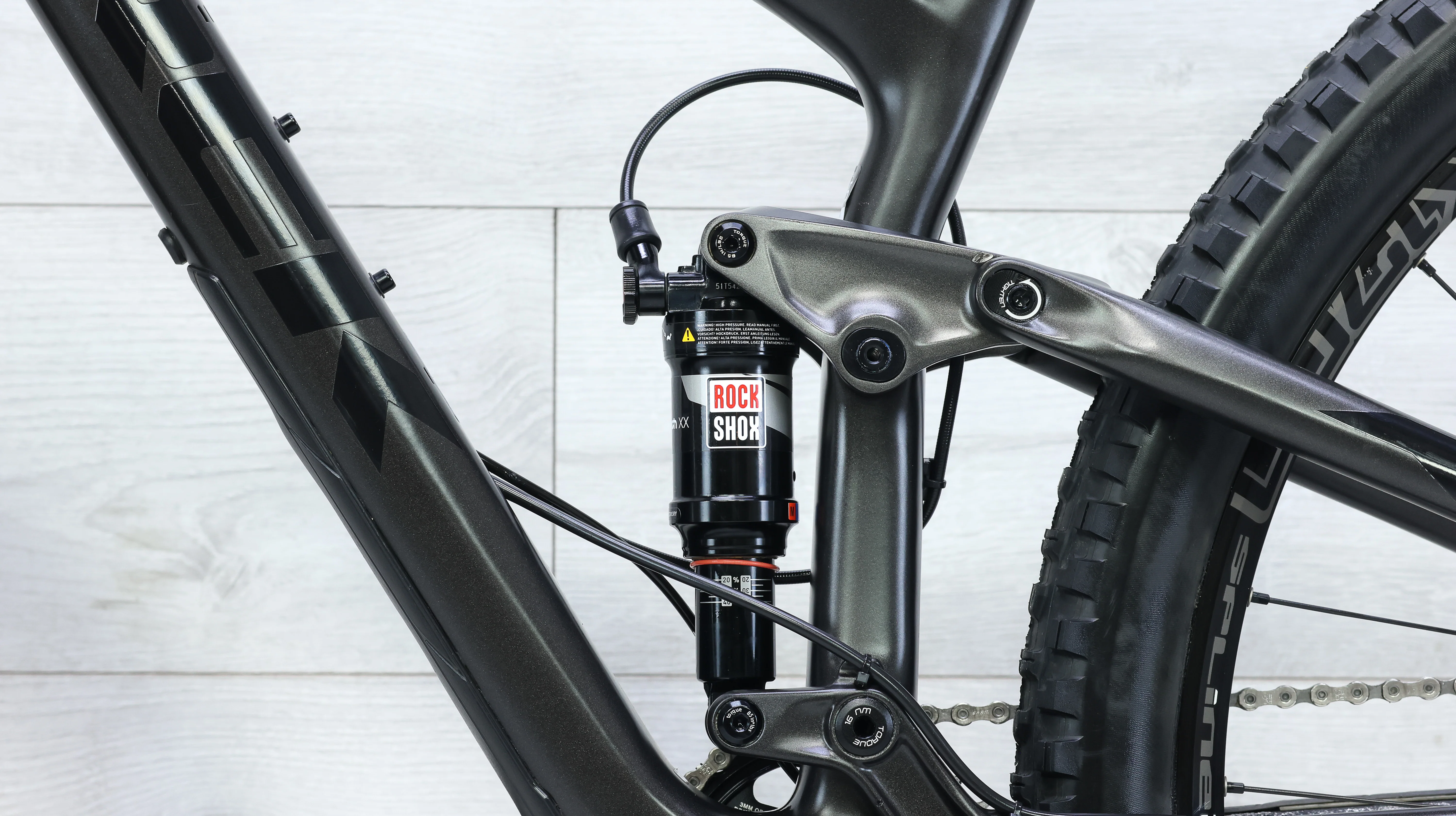 Trek Top Fuel 9.8 SL Mountain Bike - 2017, Medium - Image 11