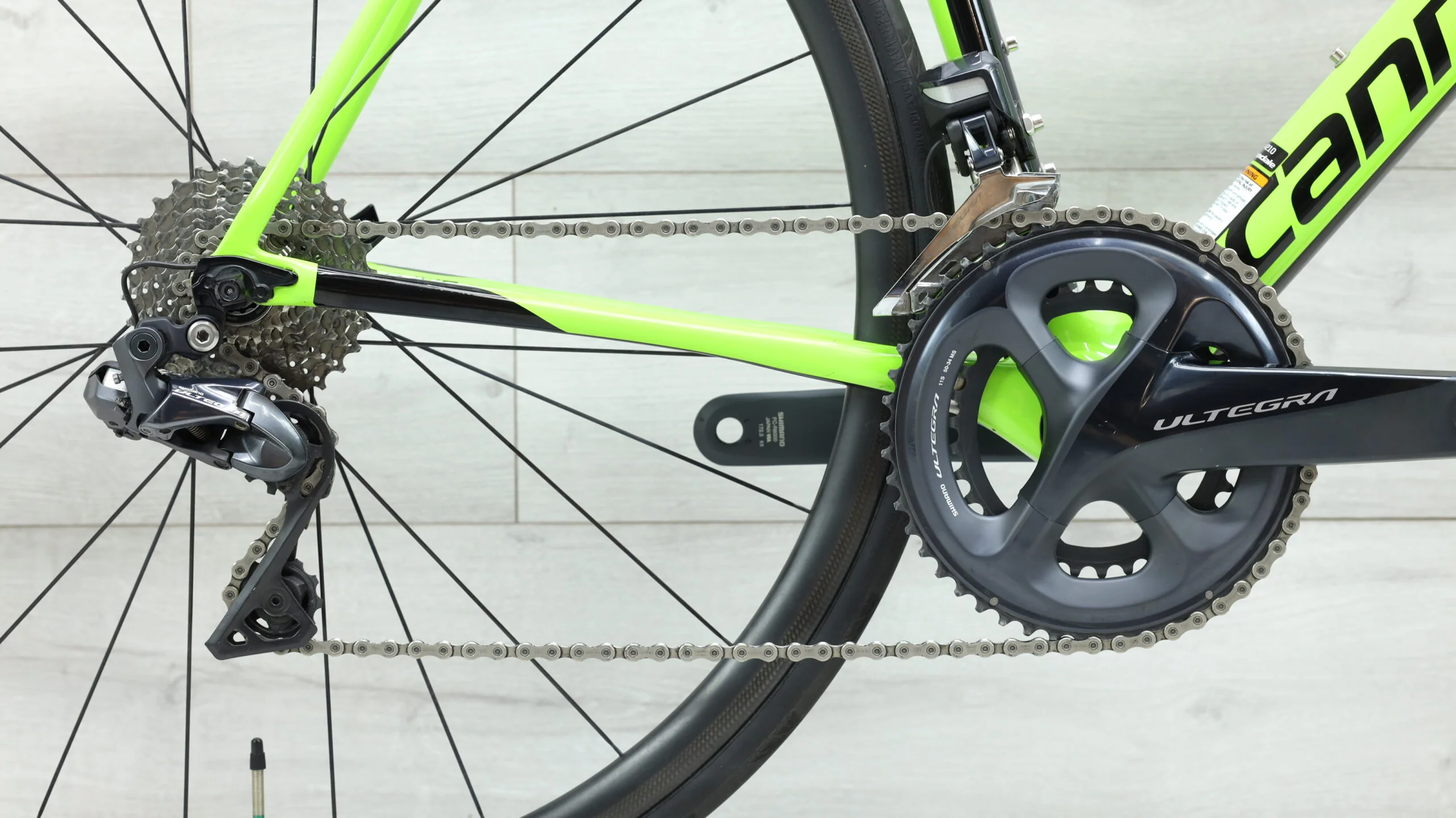 2018 Cannondale Supersix Evo Di2  Road Bike - 56cm - Image 4