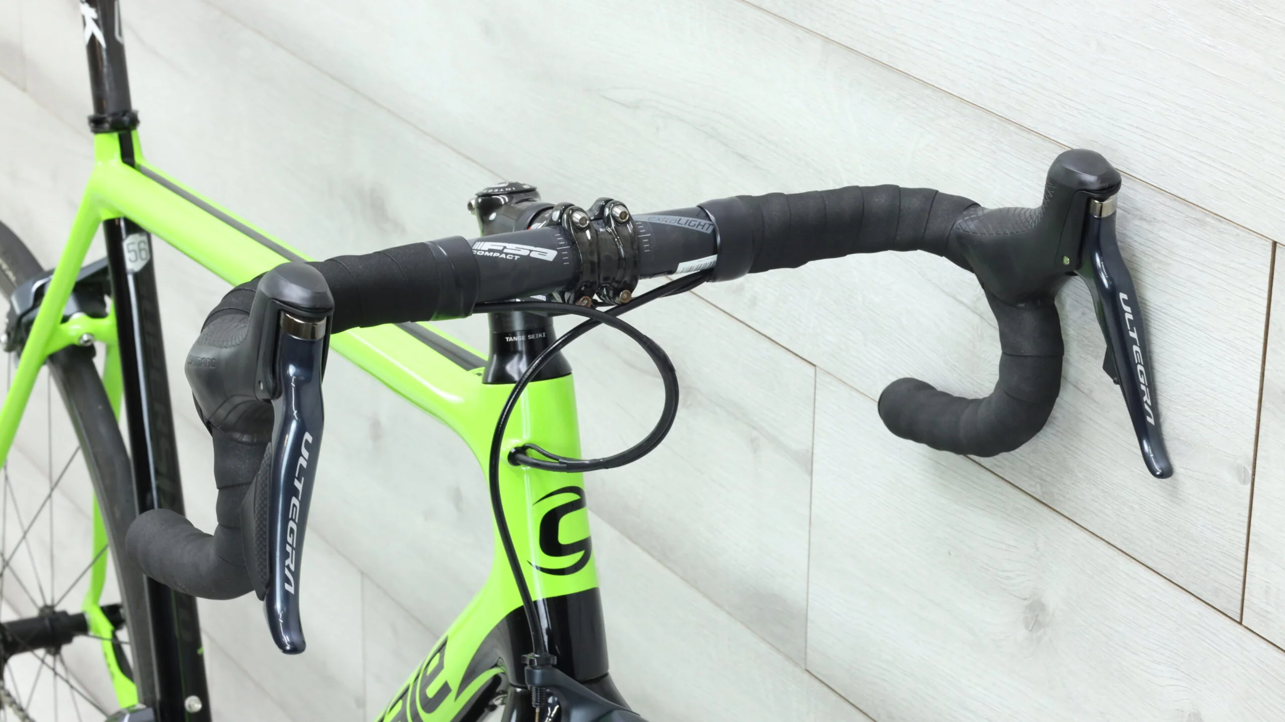 2018 Cannondale Supersix Evo Di2  Road Bike - 56cm - Image 7