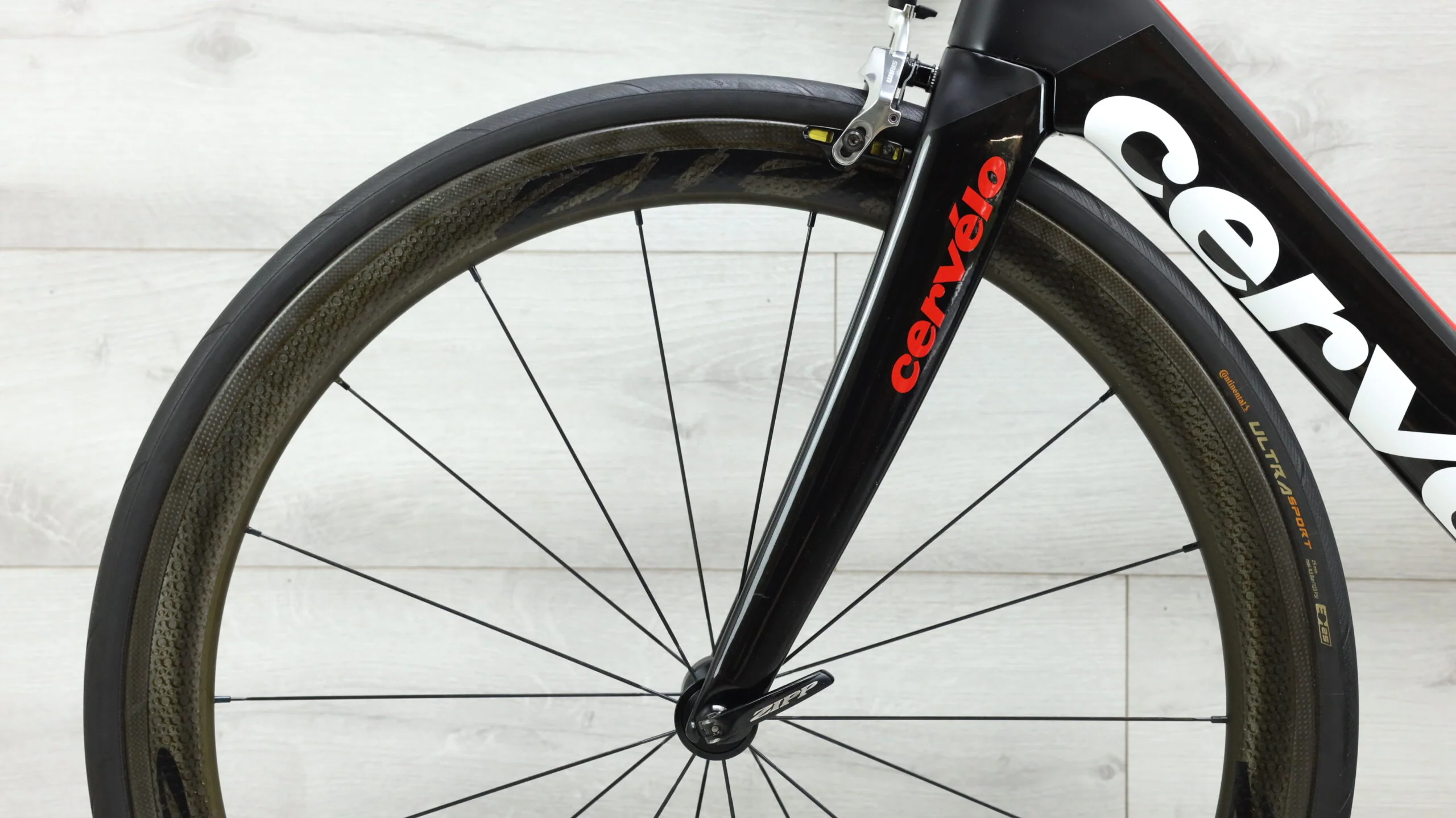 2018 Cervelo S5 eTap  Road Bike - 56cm - Image 11