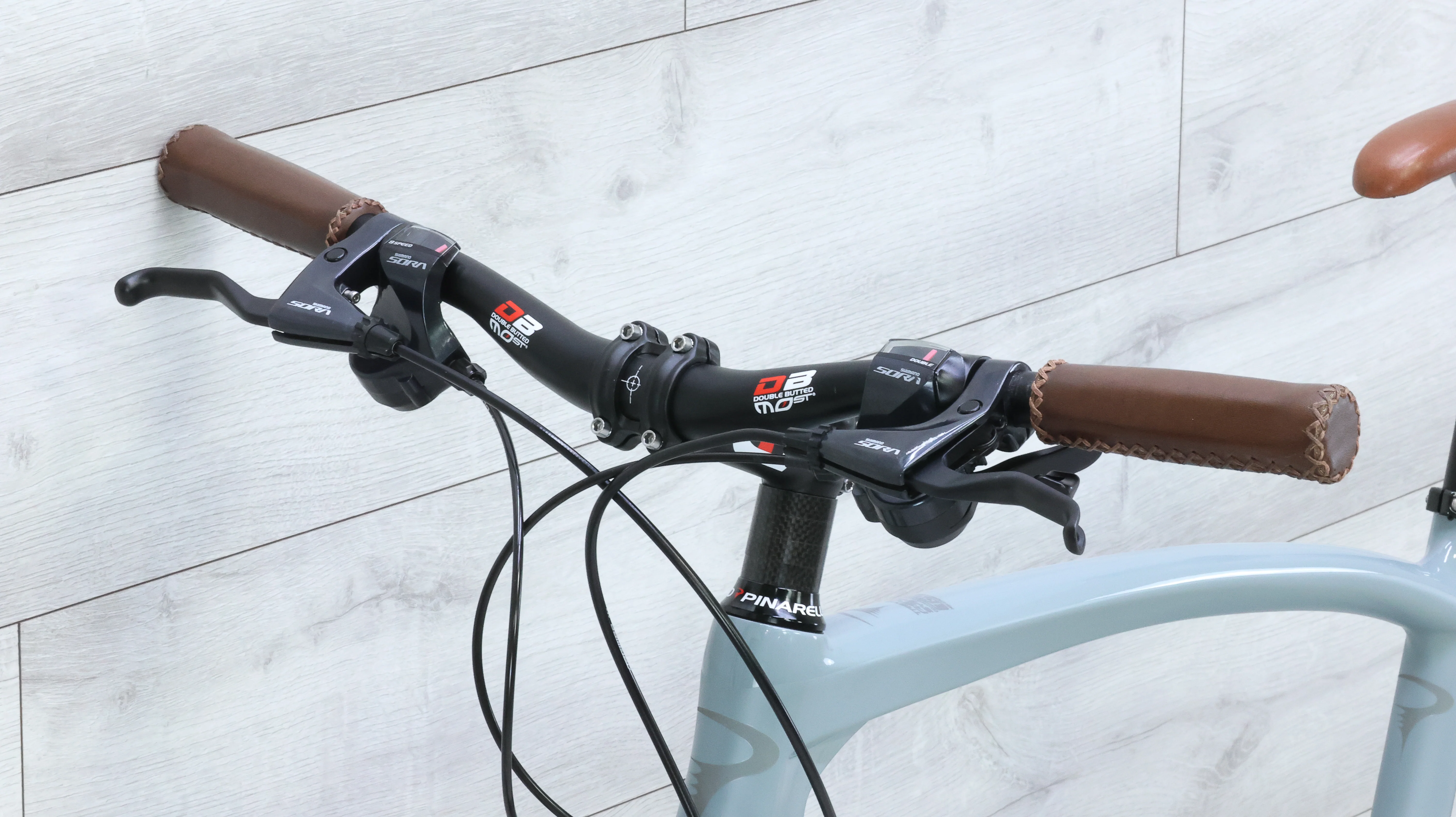Pinarello Treviso Carbon Disk Hybrid Bike - 2018, Medium - Image 9