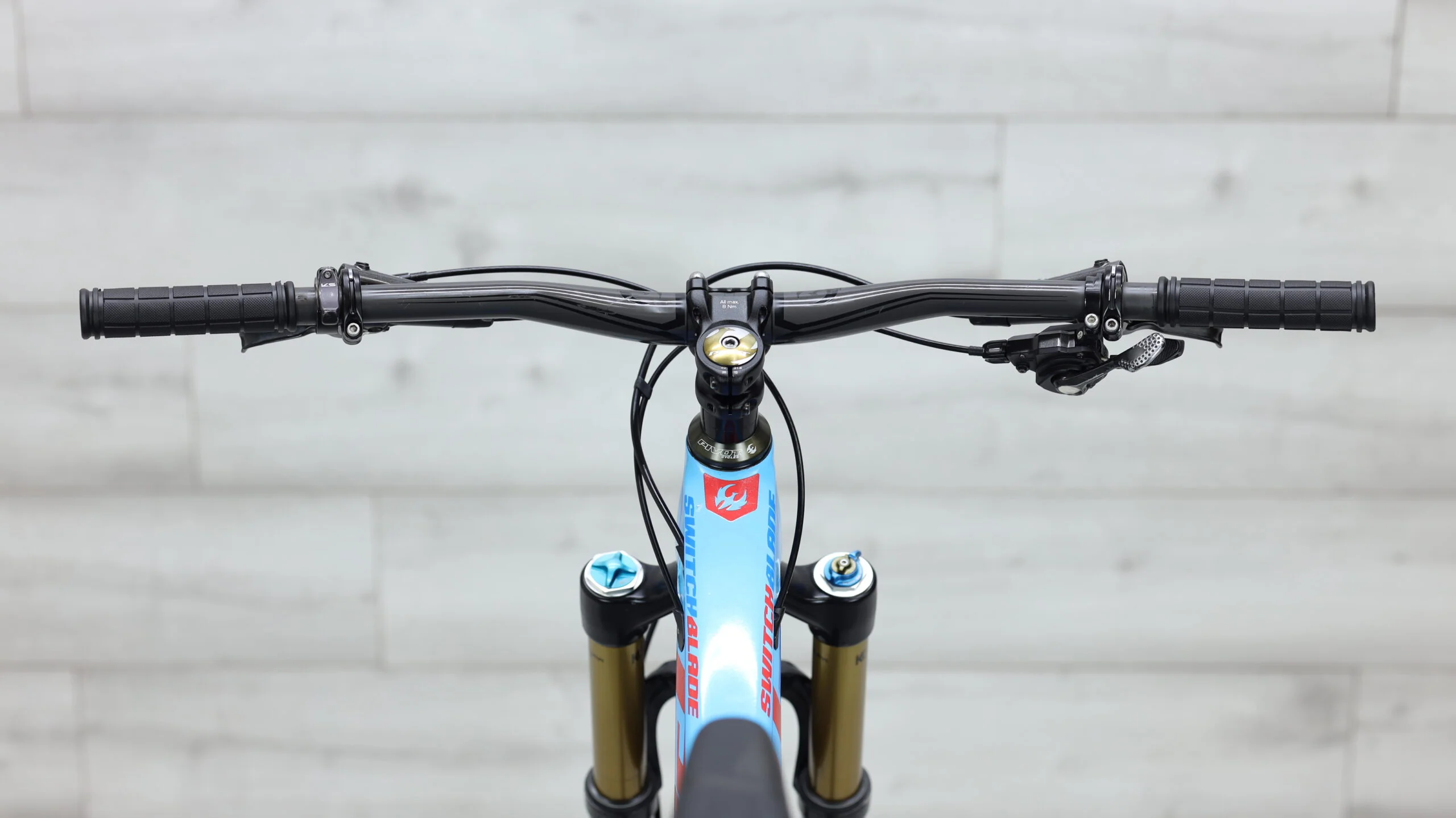 2018 Pivot Switchblade Mountain Bike - Medium - Image 11