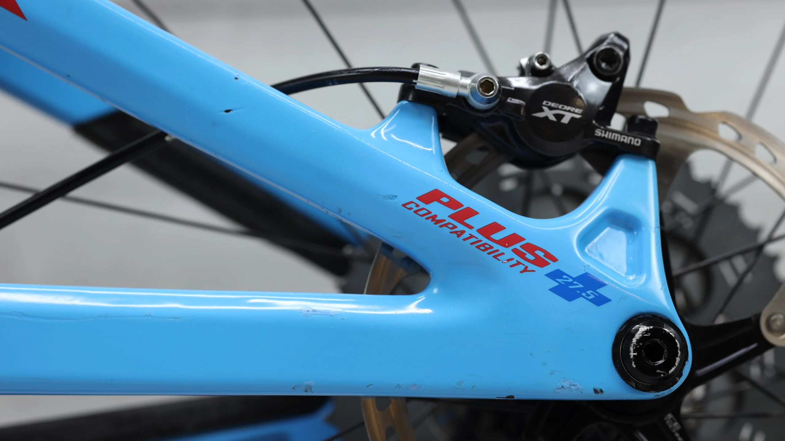 2018 Pivot Switchblade Mountain Bike - Medium - Image 13