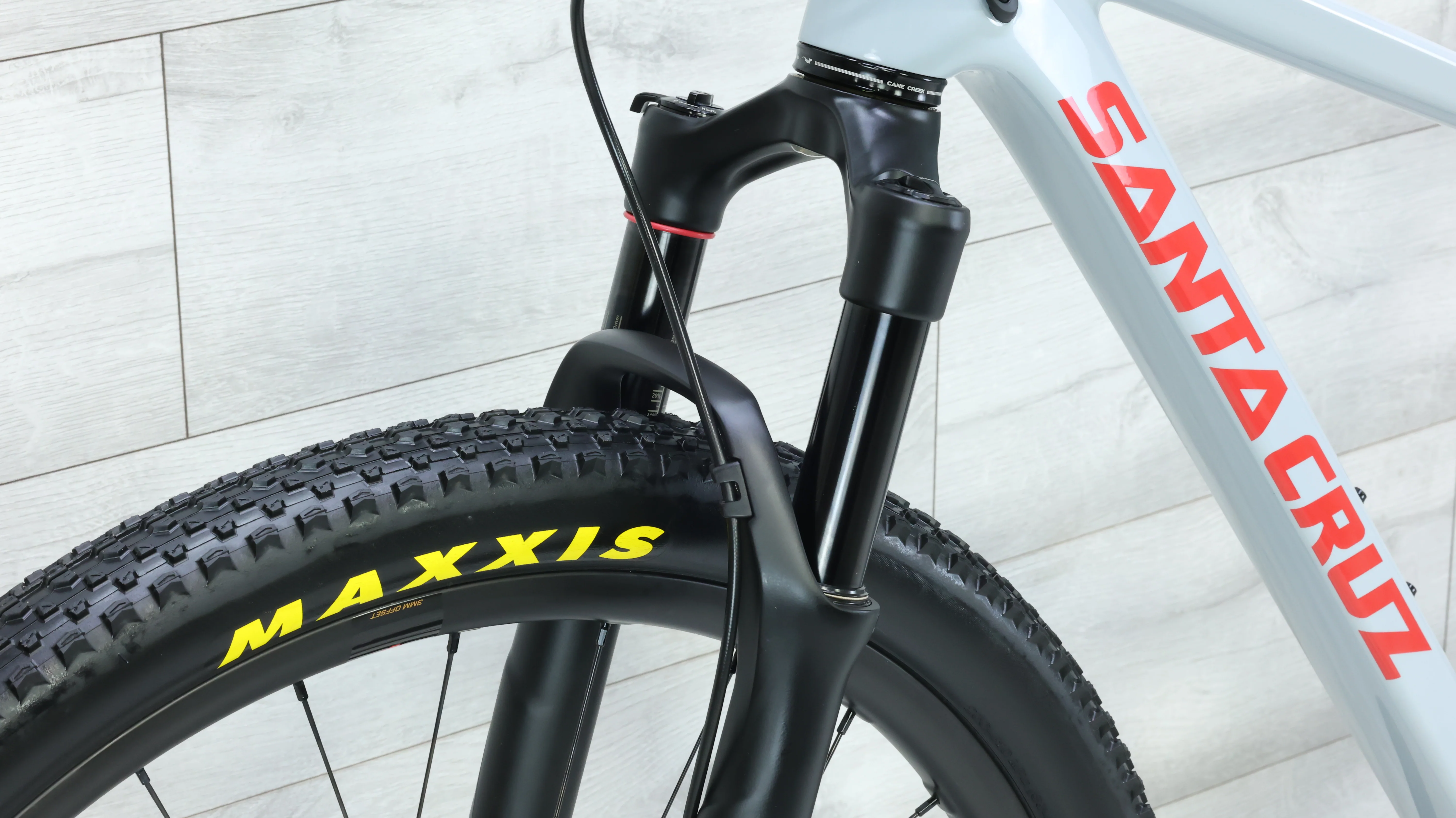 2018 Santa Cruz Highball 29 CC X01 Mountain Bike - Medium - Image 9