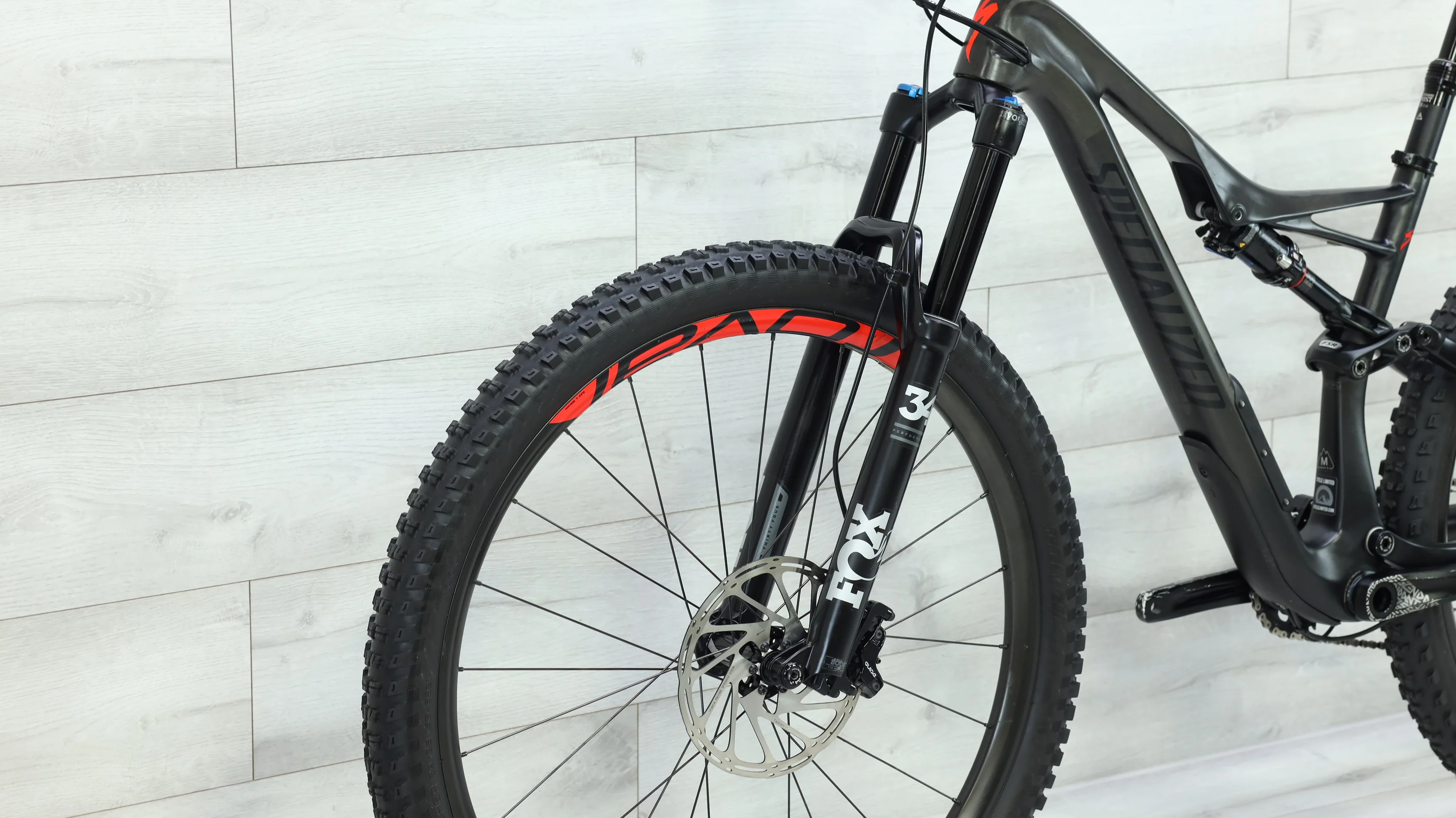 2018 Specialized Stumpjumper Expert 29 Mountain Bike - Medium - Image 8
