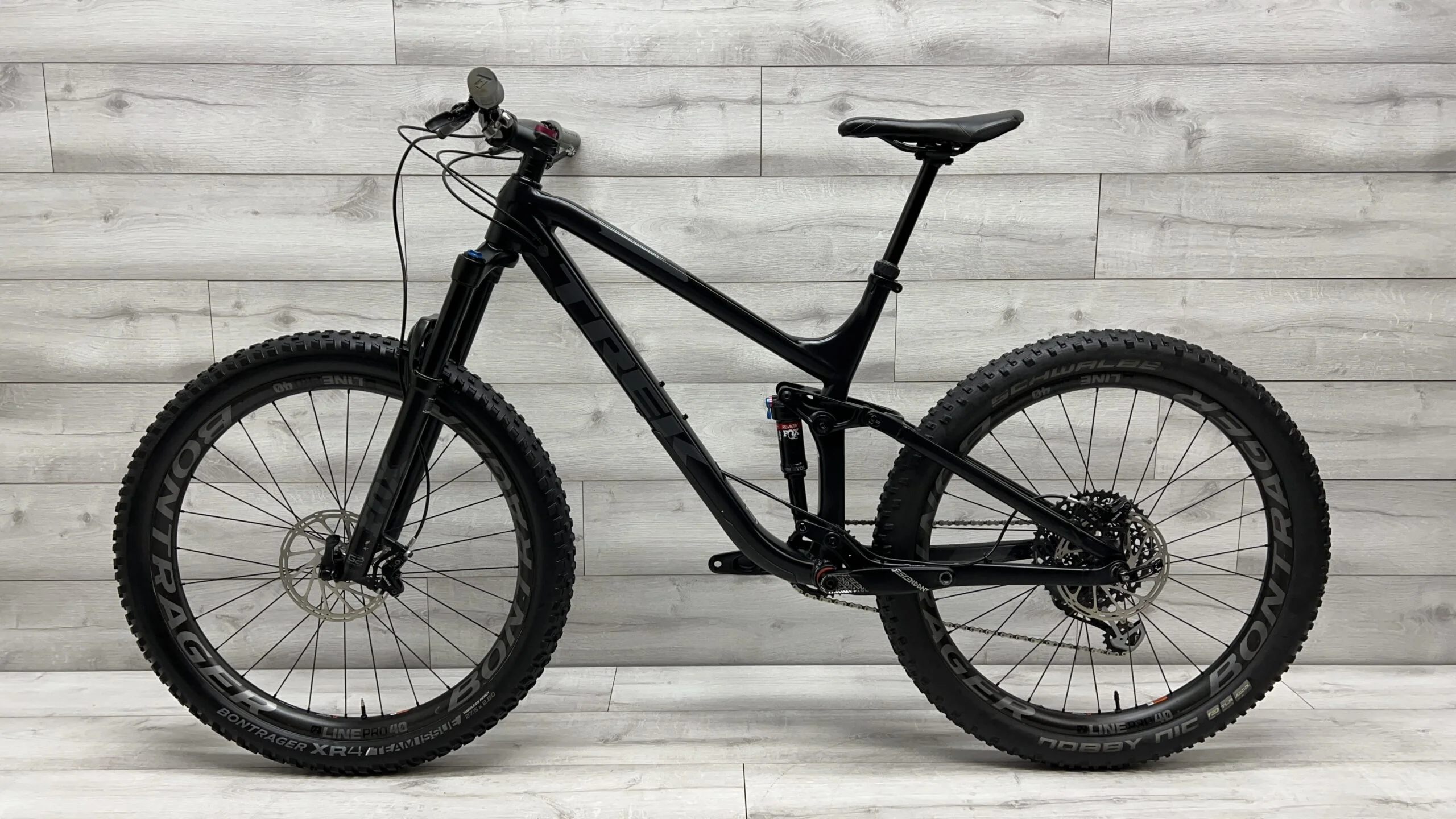 2018 Trek Fuel EX 8 27.5 Plus  Mountain Bike - Large - Image 2