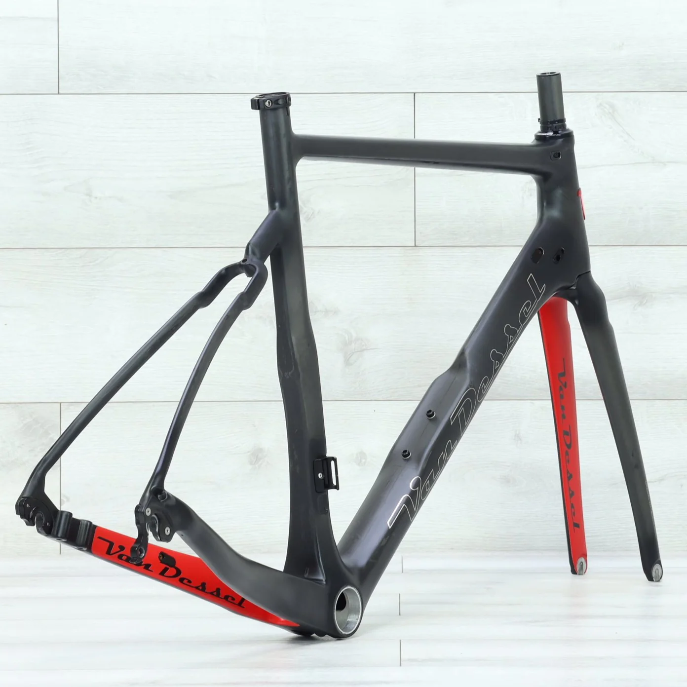 2018 Van Dessel Motivus Maximus Road Bike Frameset - 55cm - Image 8