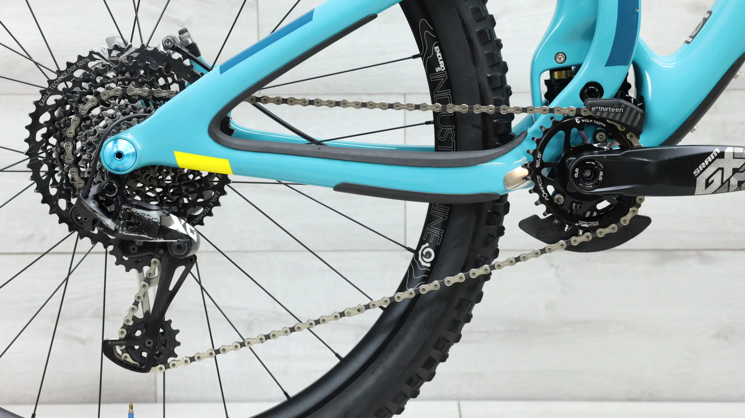 2018 Yeti SB5.5  Mountain Bike - Medium - Image 4