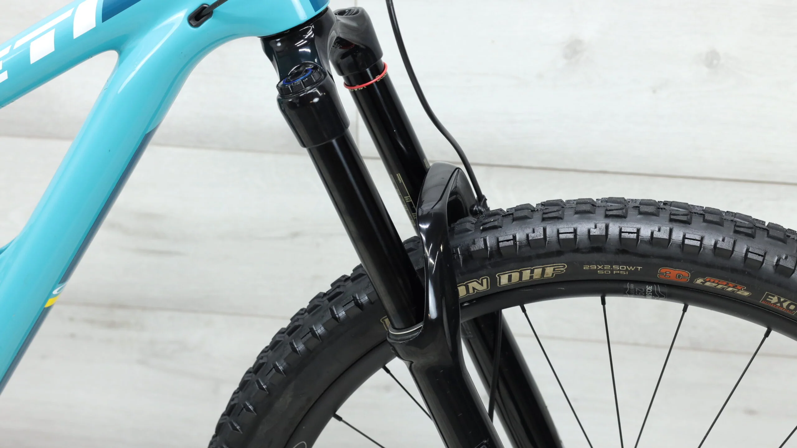2018 Yeti SB5.5  Mountain Bike - Medium - Image 8